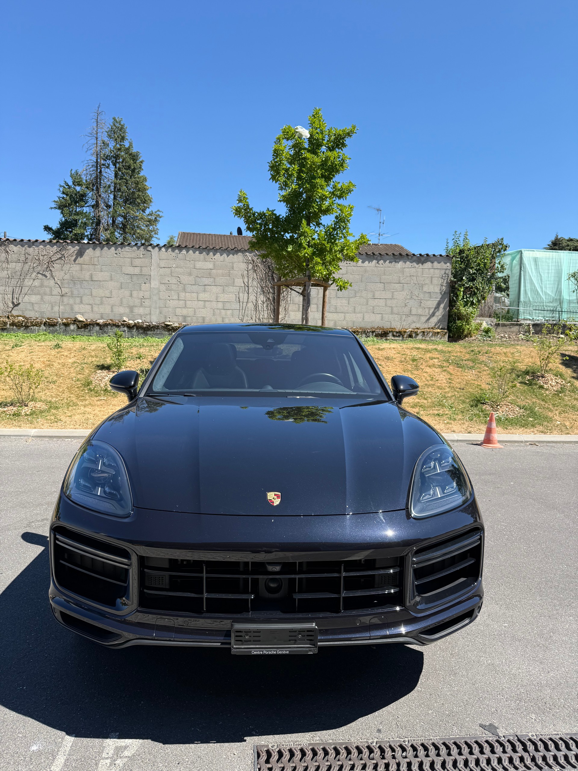 PORSCHE Cayenne Turbo Coupé S E-Hybrid-image-1