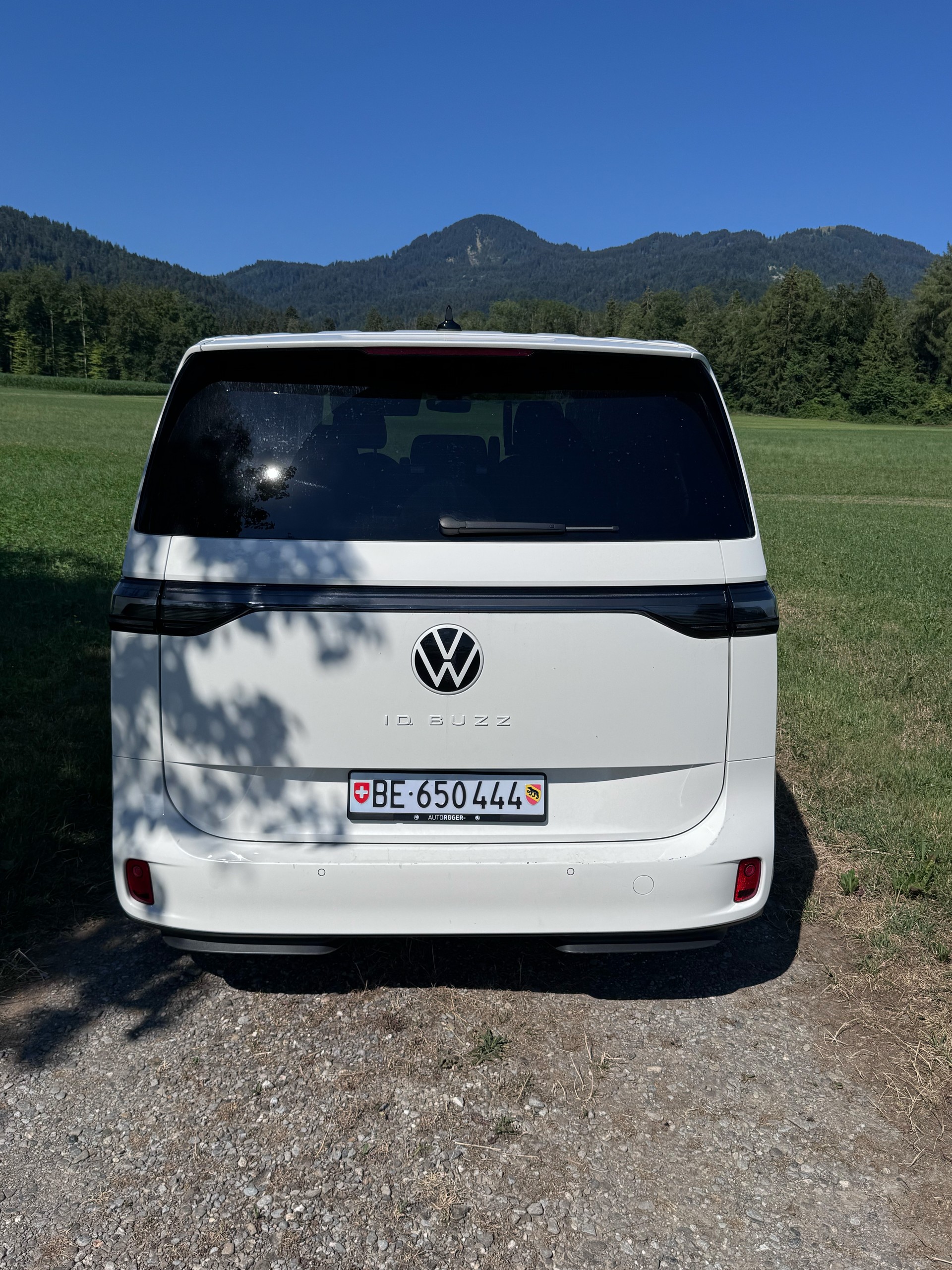 VW 77kWh Pro-image-2