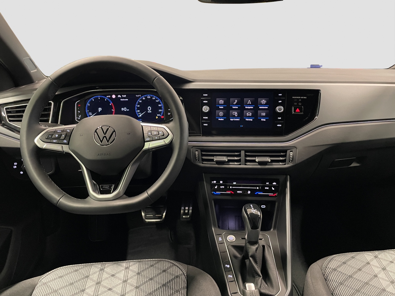 VW Polo 1.0 TSI R-Line United DSG-image-10