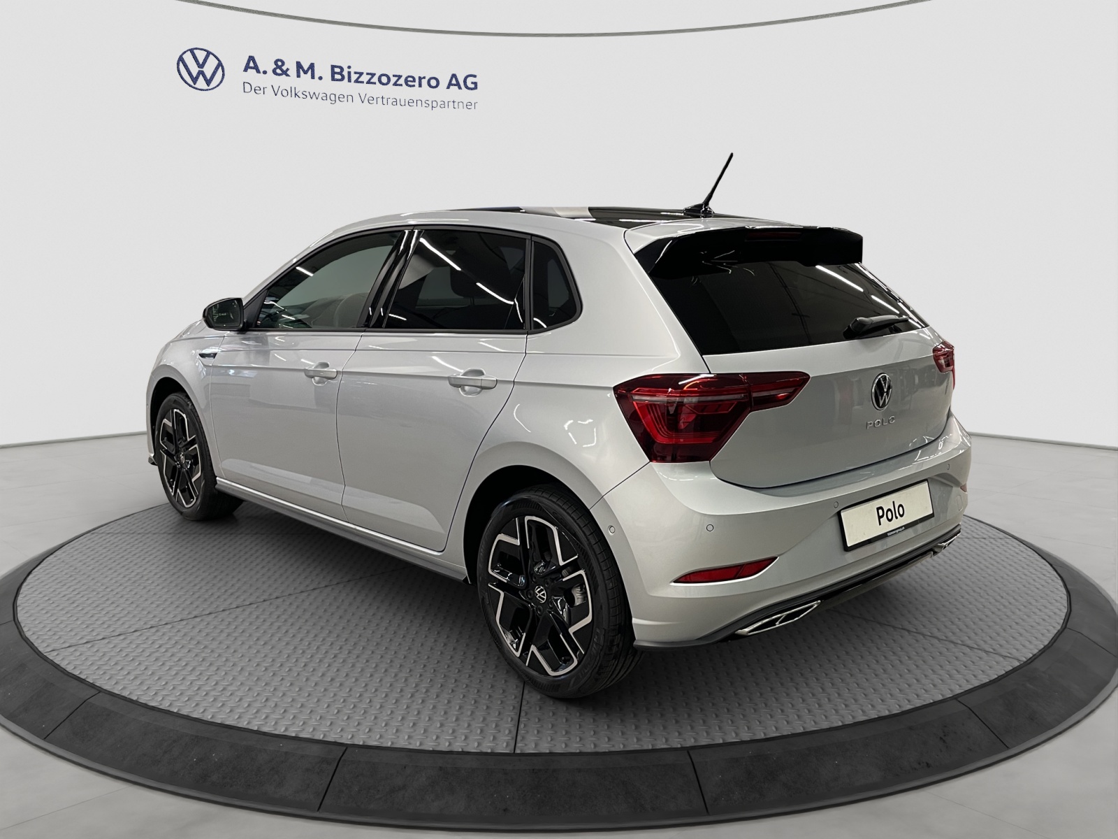 VW Polo 1.0 TSI R-Line United DSG-image-2