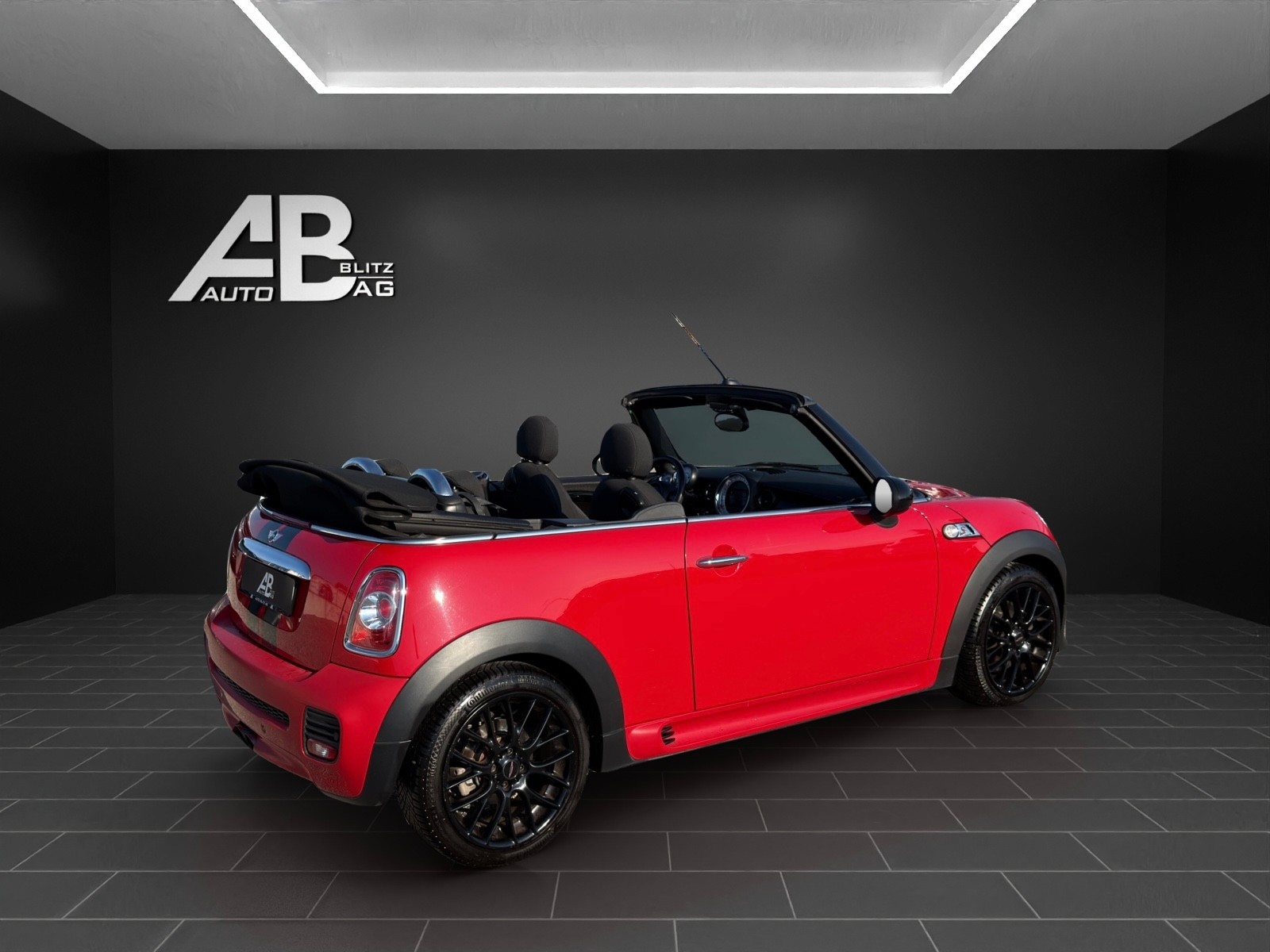MINI Cooper S Cabriolet Steptronic mit 184 PS-image-4