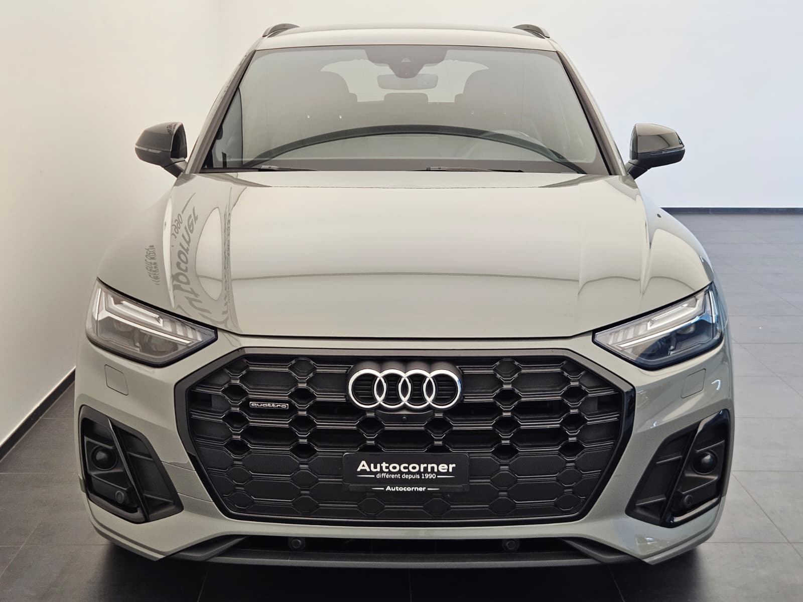 AUDI Q5 Sportback 45 TFSI S line quattro S-tronic-image-3