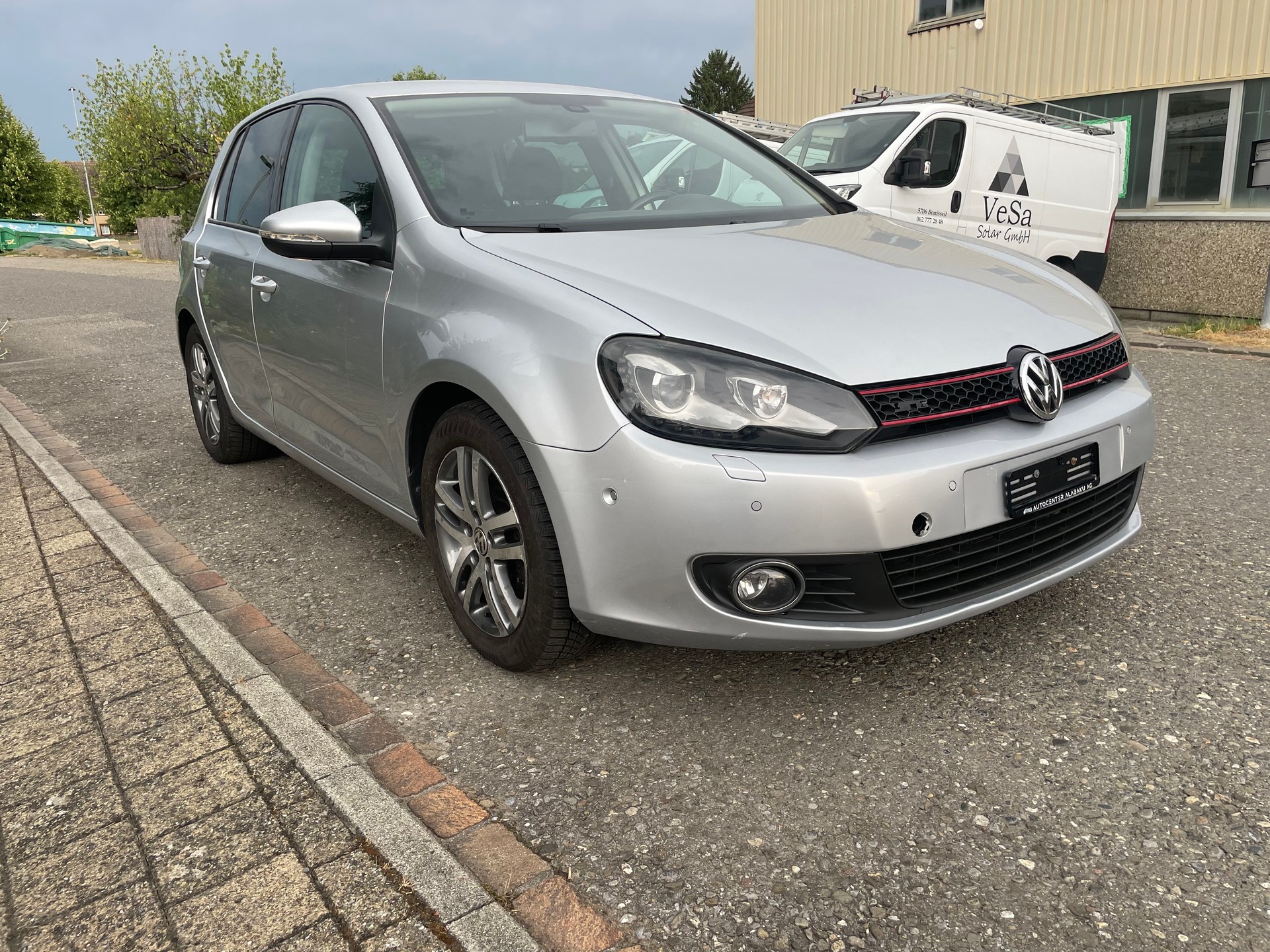 VW Golf 1.4 TSI Comfortline DSG-image-2