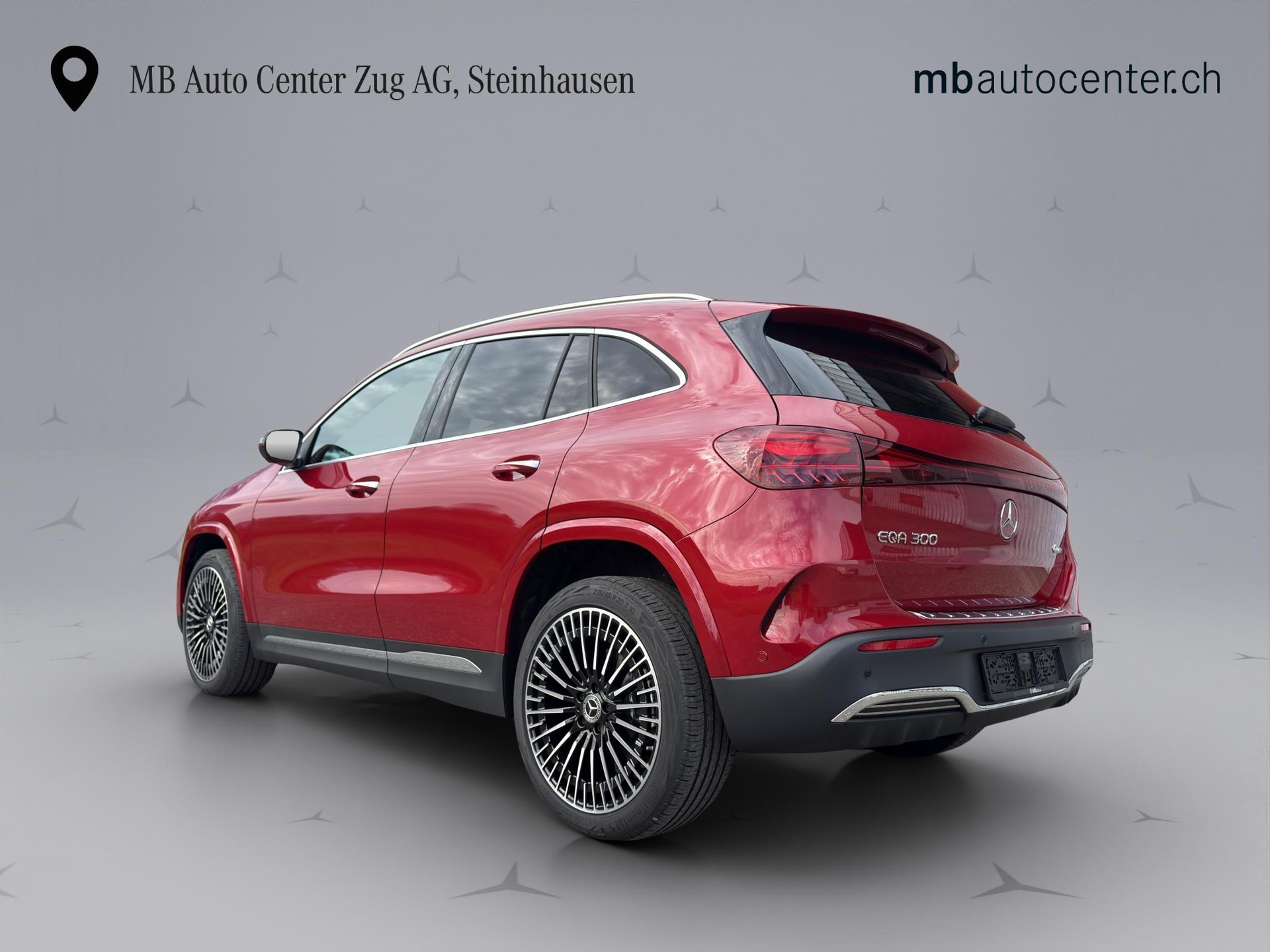 MERCEDES-BENZ EQA 300 Excellence AMG Line 4matic-image-3