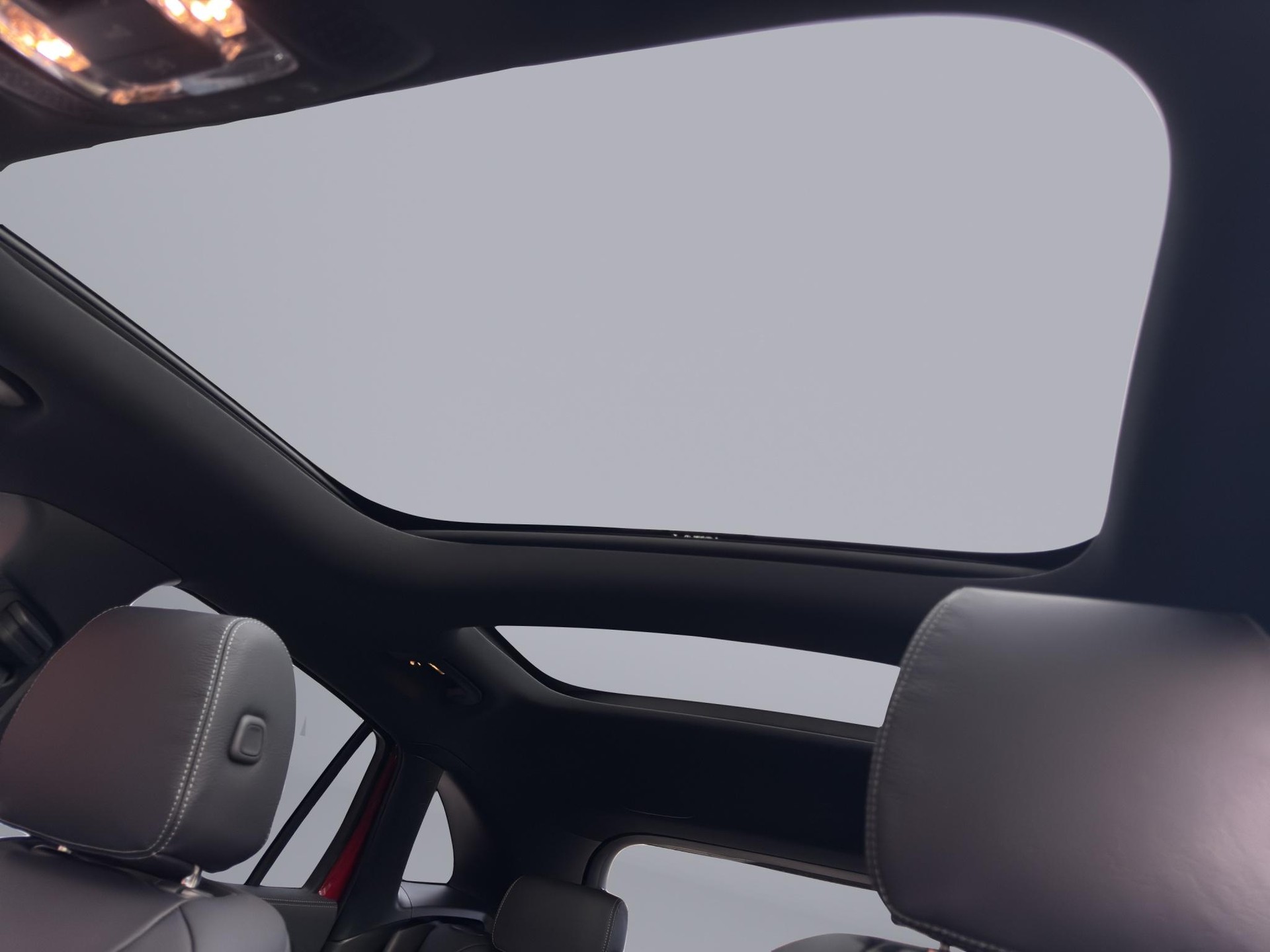 MERCEDES-BENZ EQA 300 Excellence AMG Line 4matic-image-19