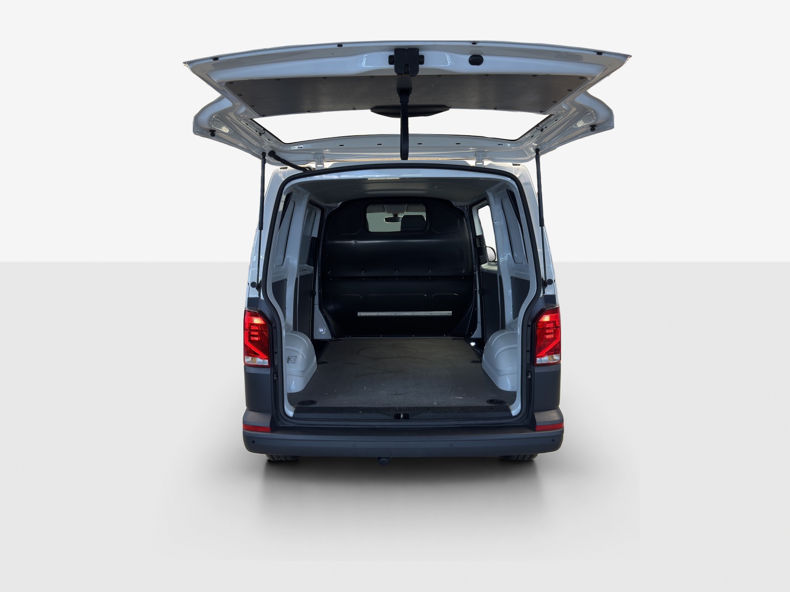 VW T6.1 2.0 TDI-image-12