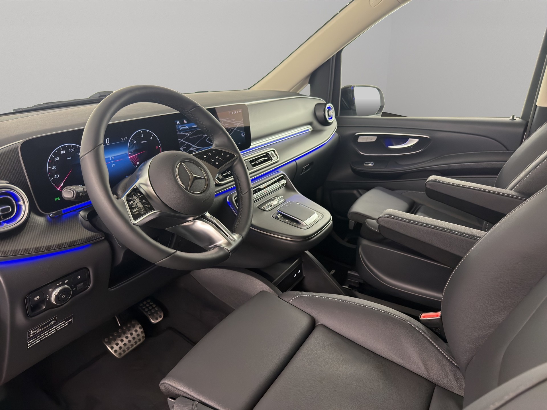 MERCEDES-BENZ Marco Polo 300 d-image-11