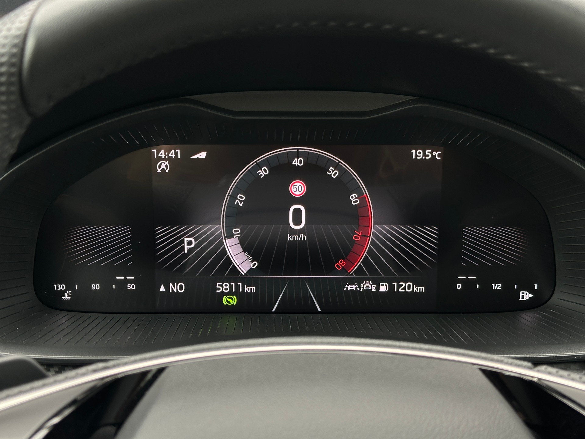 SKODA Scala 1.5 TSI Monte Carlo DSG-image-17