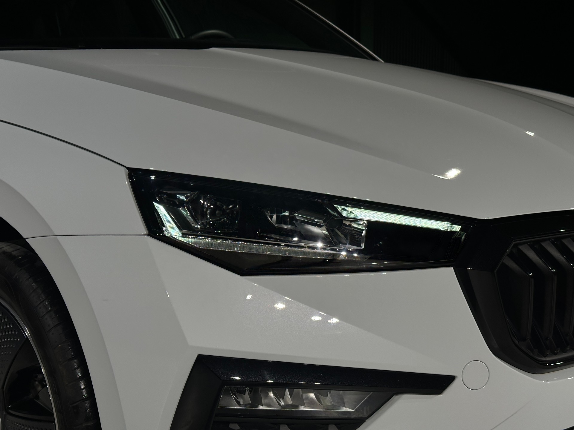 SKODA Scala 1.5 TSI Monte Carlo DSG-image-27