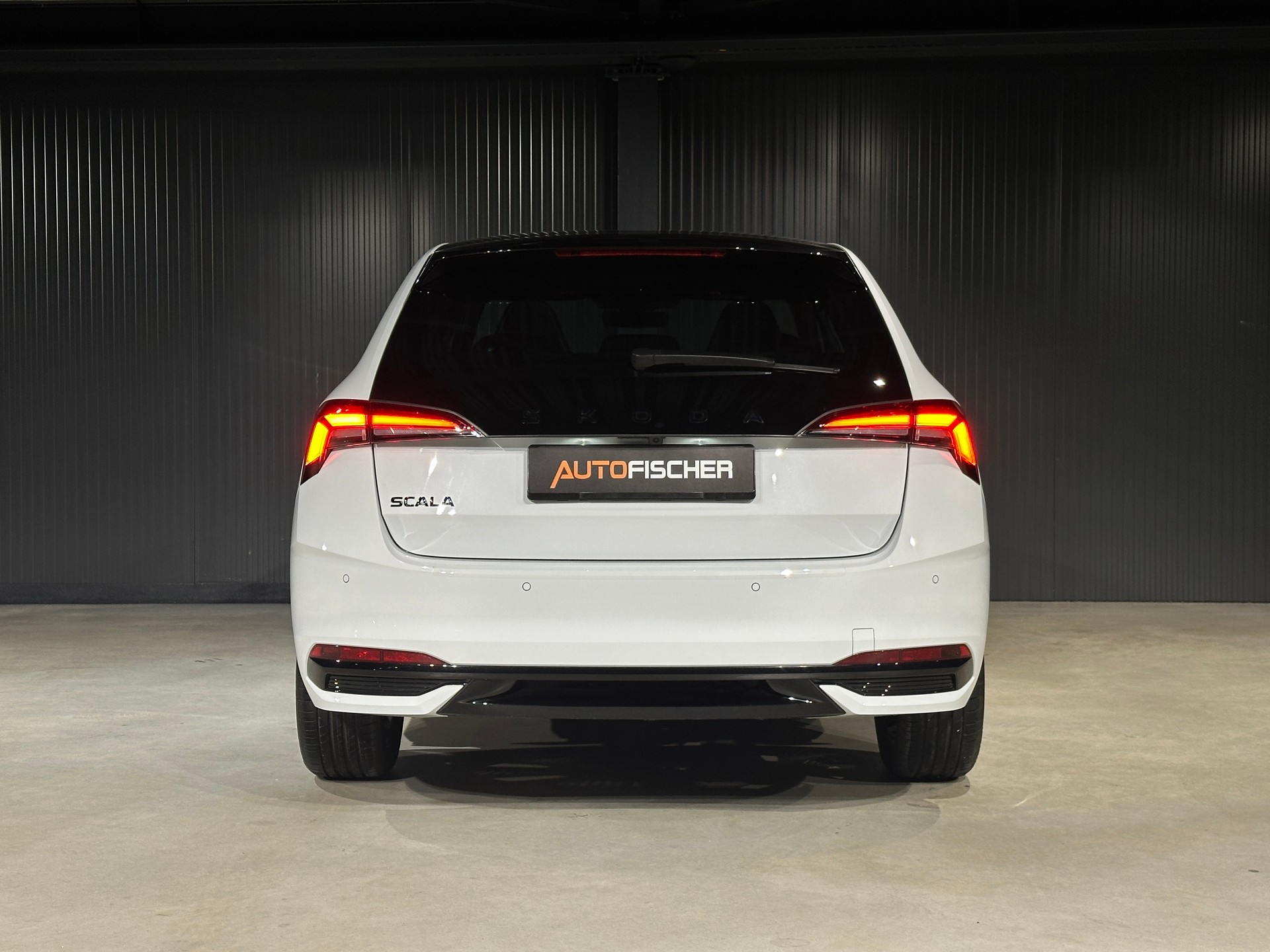SKODA Scala 1.5 TSI Monte Carlo DSG-image-6