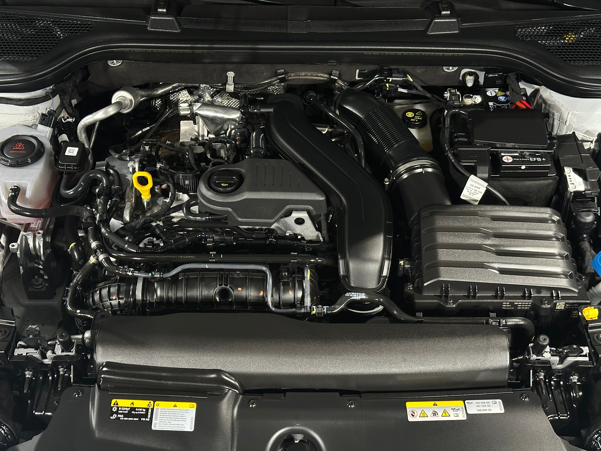 SKODA Scala 1.5 TSI Monte Carlo DSG-image-26