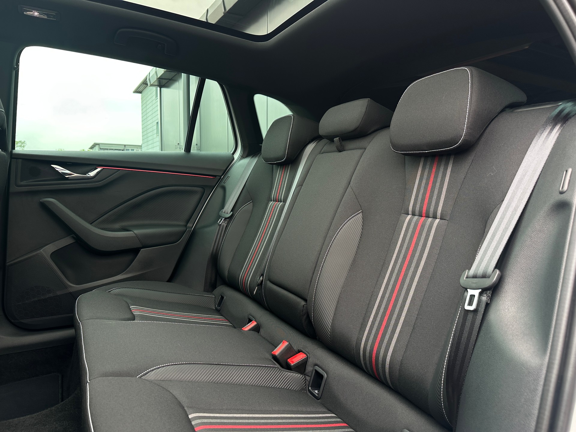 SKODA Scala 1.5 TSI Monte Carlo DSG-image-12