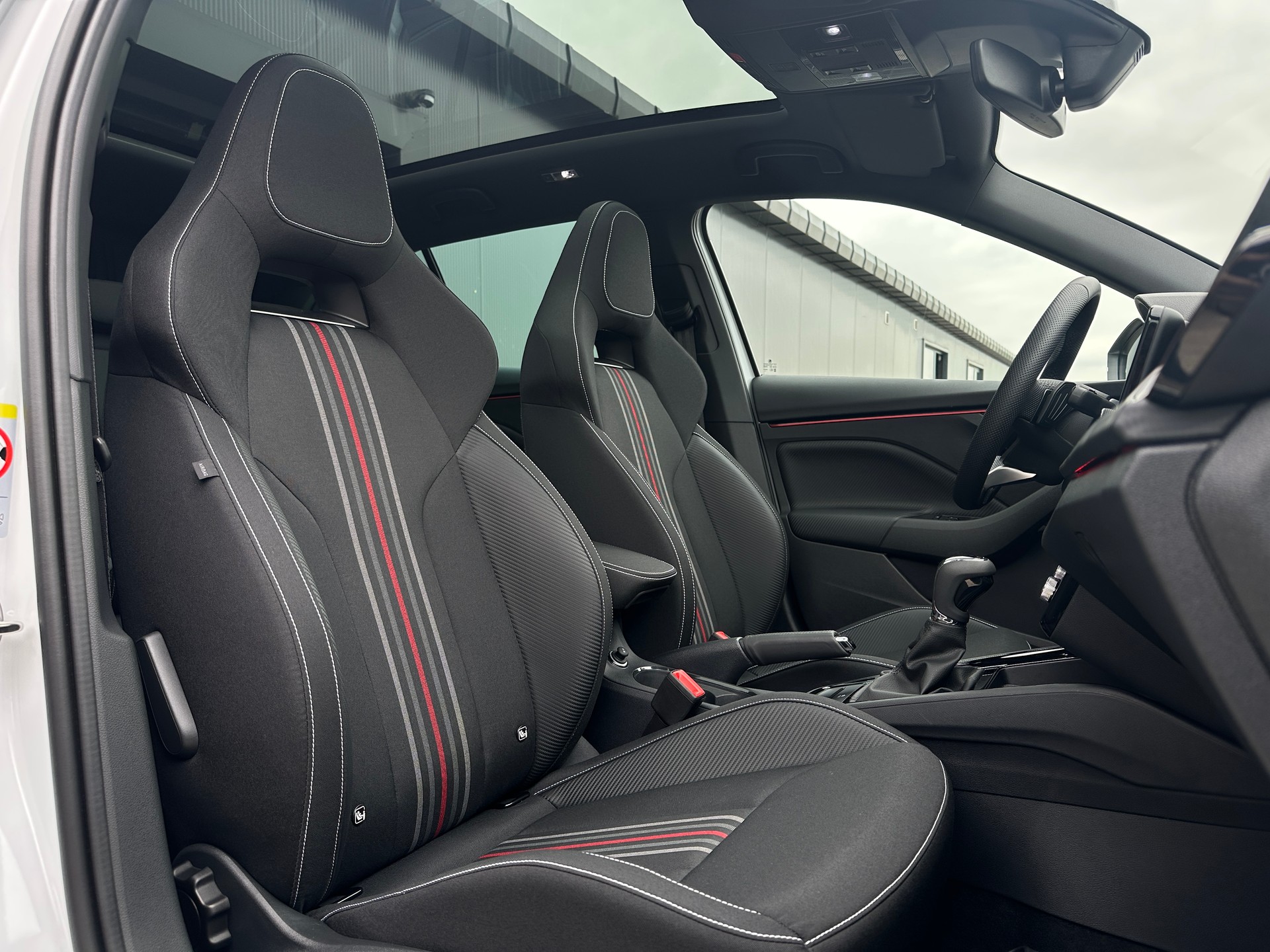 SKODA Scala 1.5 TSI Monte Carlo DSG-image-11