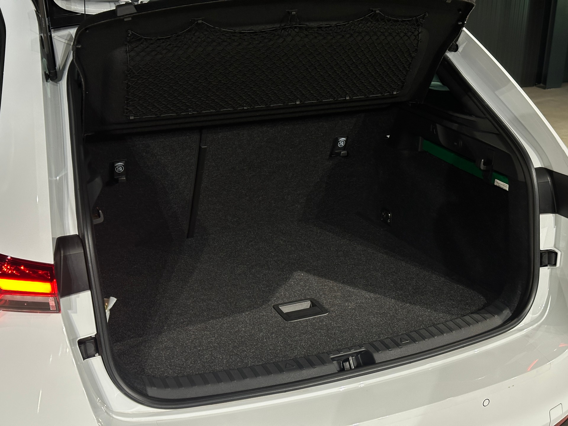 SKODA Scala 1.5 TSI Monte Carlo DSG-image-25