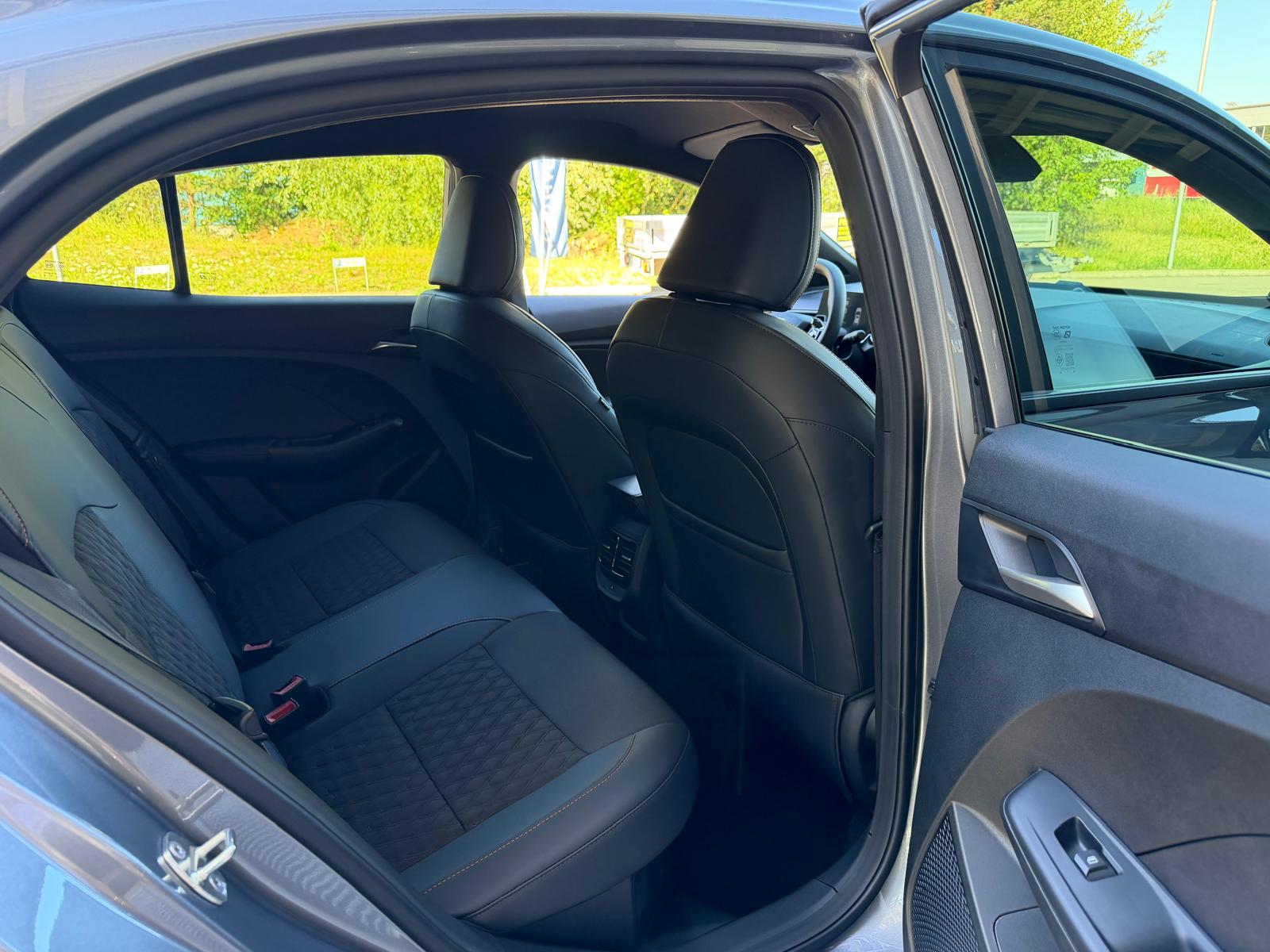 MG 3 1.5 Hybrid Luxury Aut.-image-10