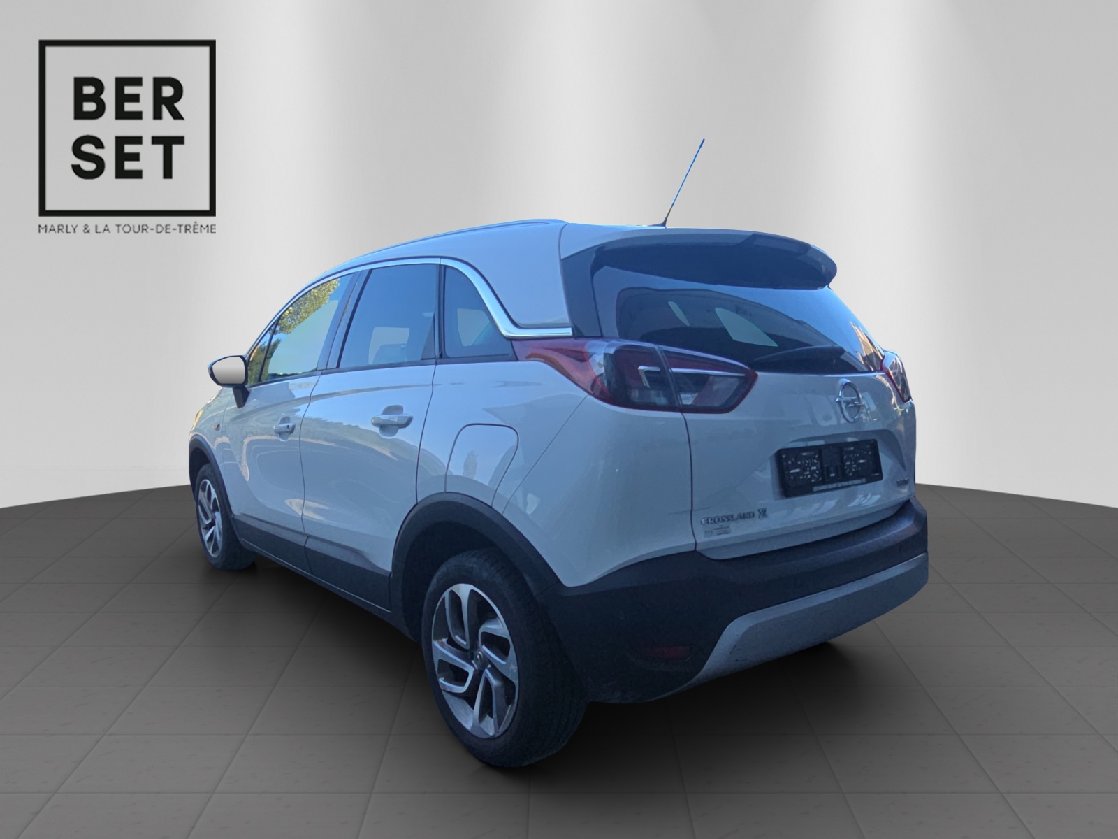 OPEL Crossland X 1.2 T 130 Excellence S/S-image-2