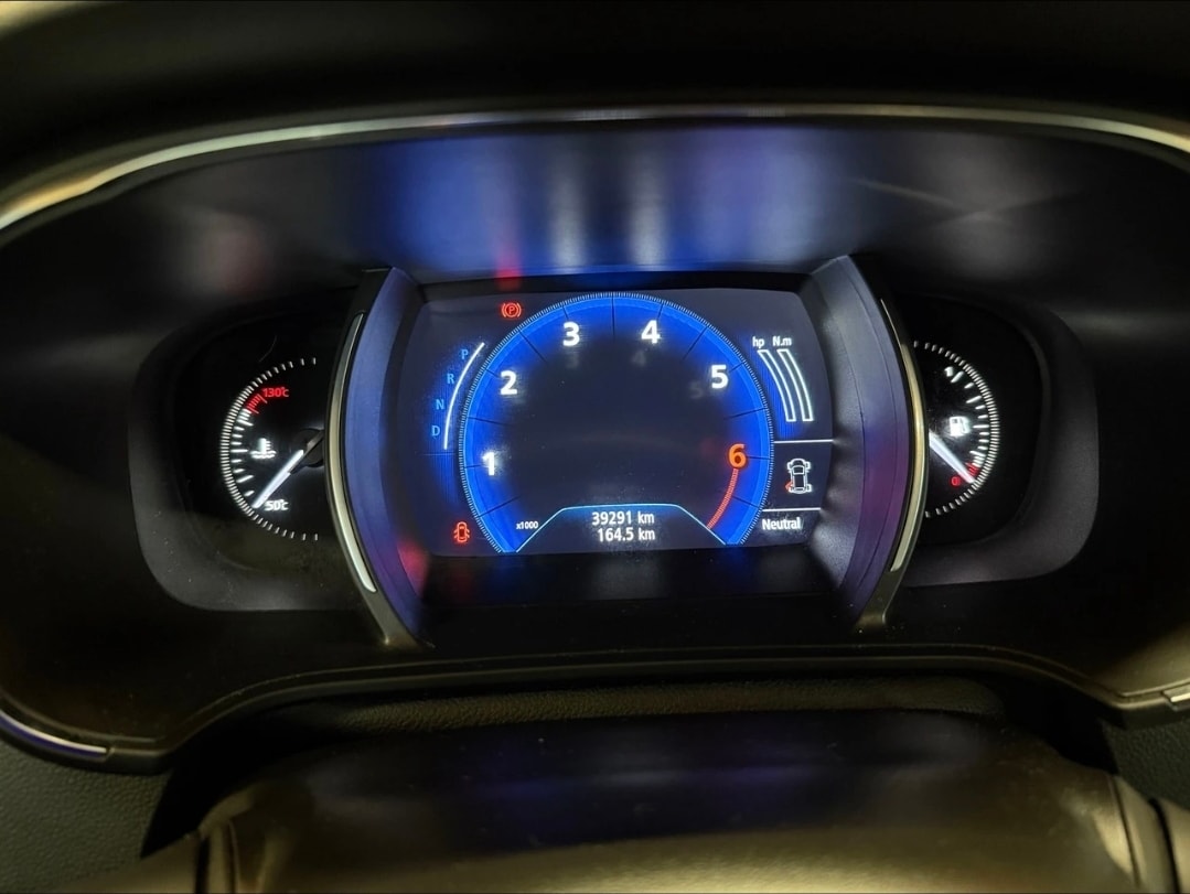 RENAULT Mégane 1.3 16V Turbo GT Line EDC-image-10