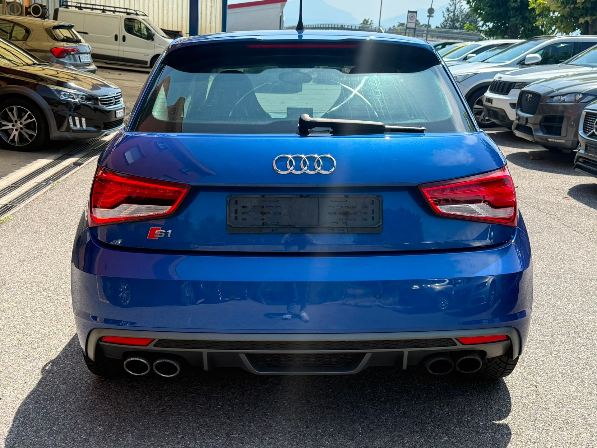 AUDI S1 Sportback 2.0 TFSI Sport quattro-image-7