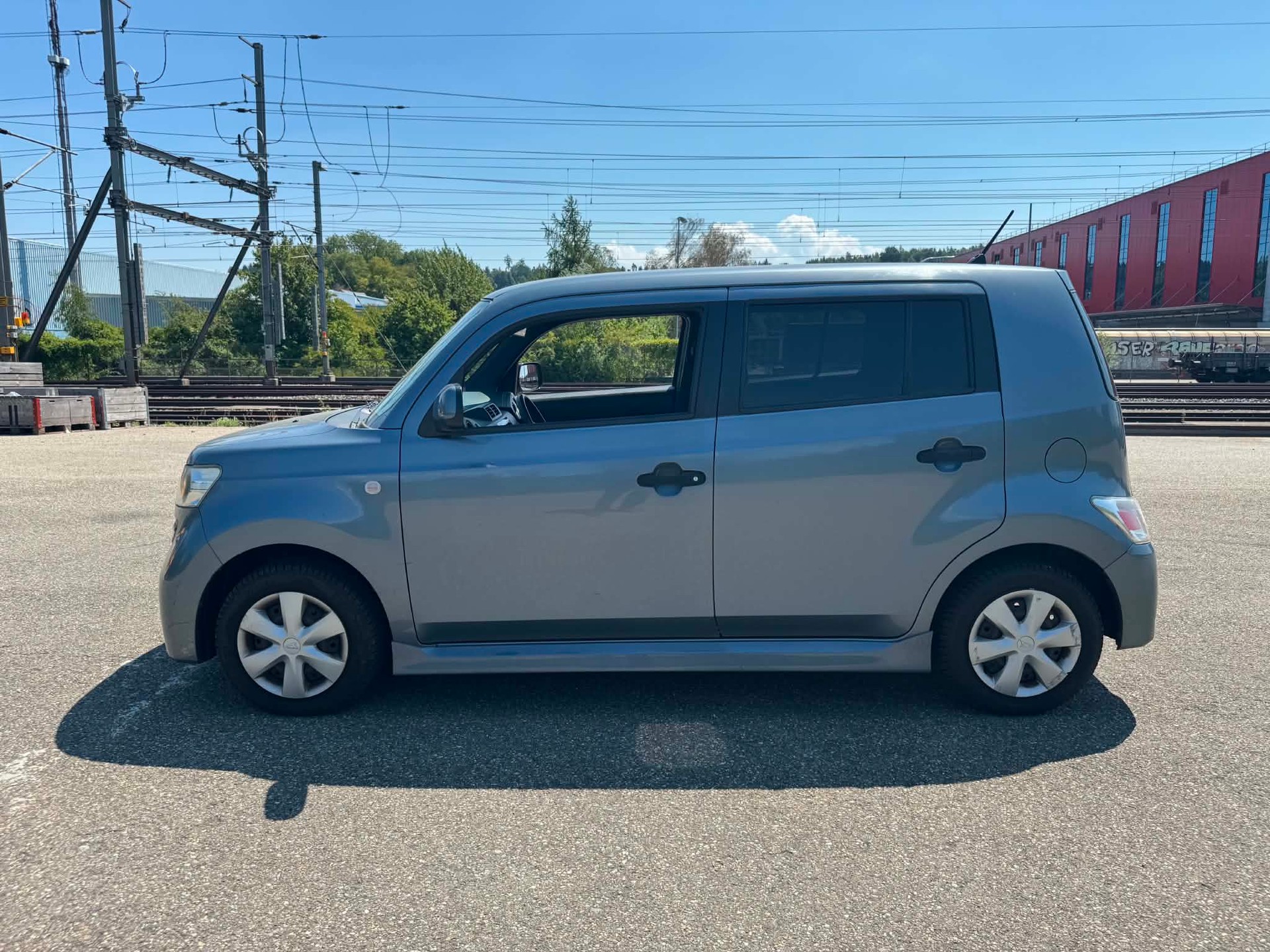 DAIHATSU Materia 1.3-image-4