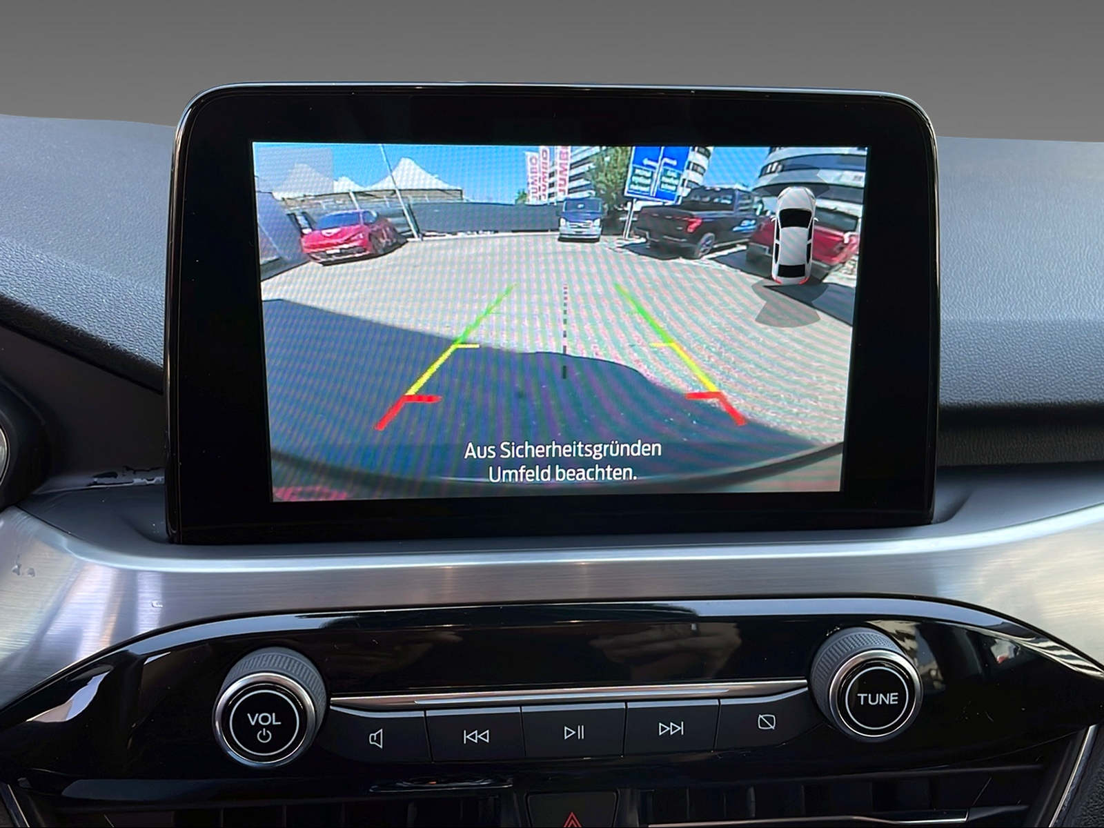 FORD Kuga 2.5 Plug-in Hybrid Titanium-image-10