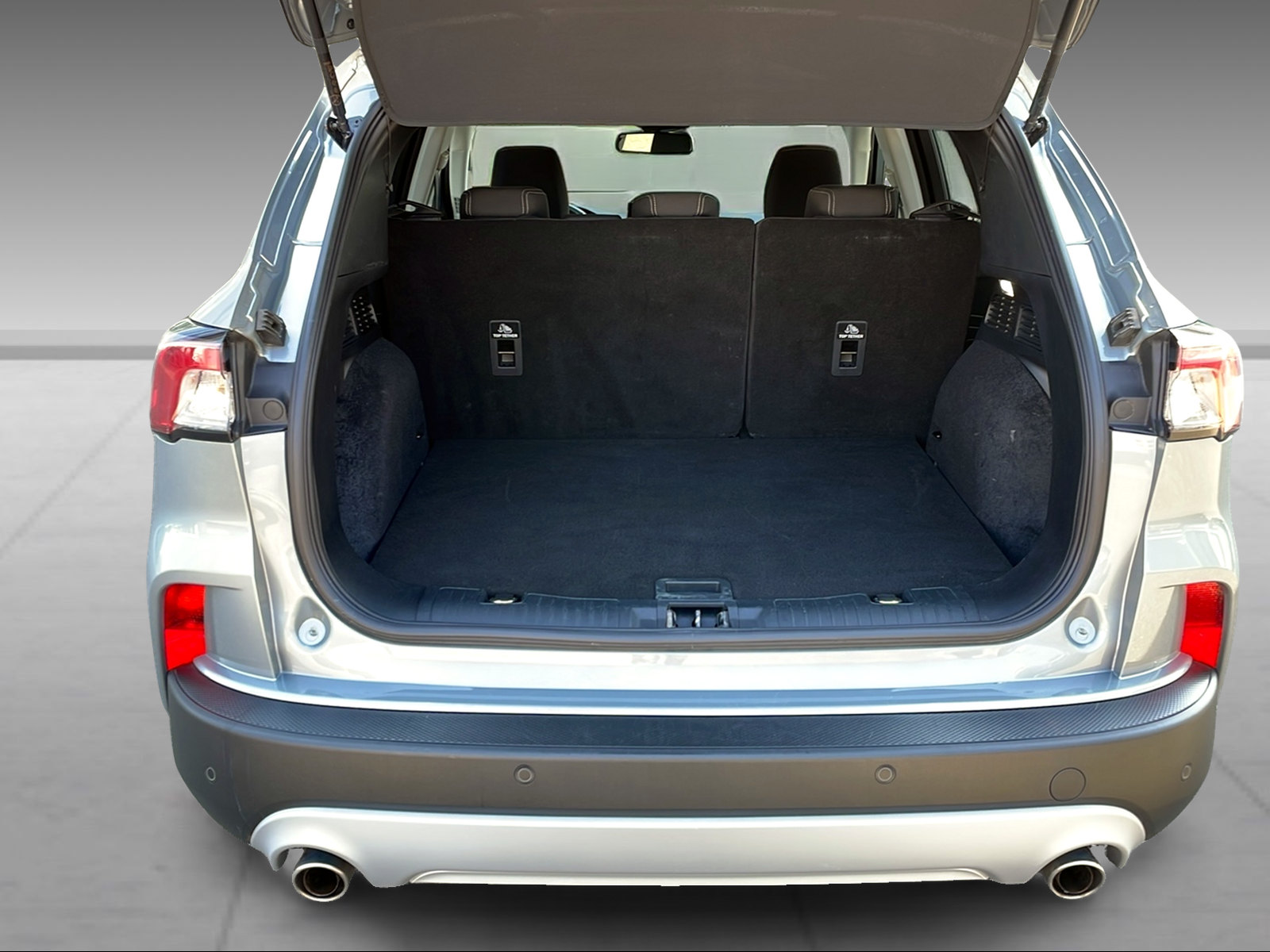 FORD Kuga 2.5 Plug-in Hybrid Titanium-image-9