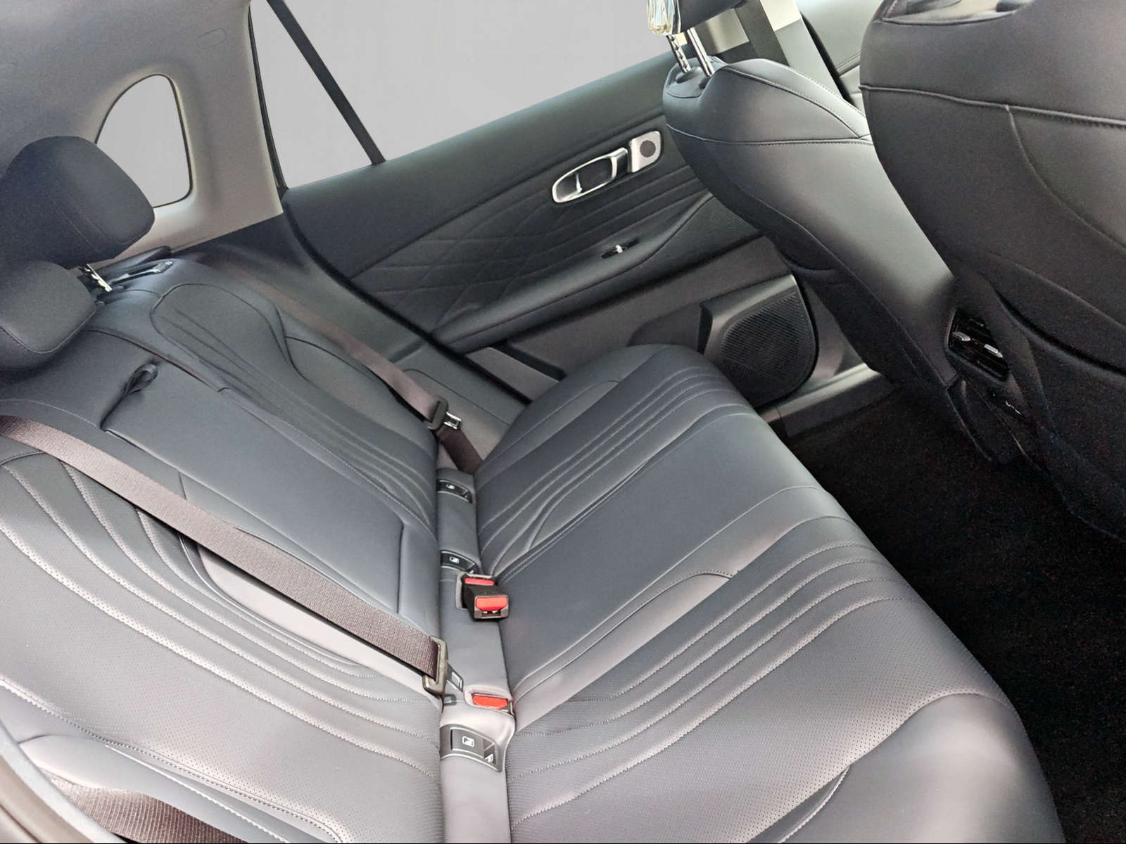 GEELY Starray EM-i Max+ PHEV-image-13