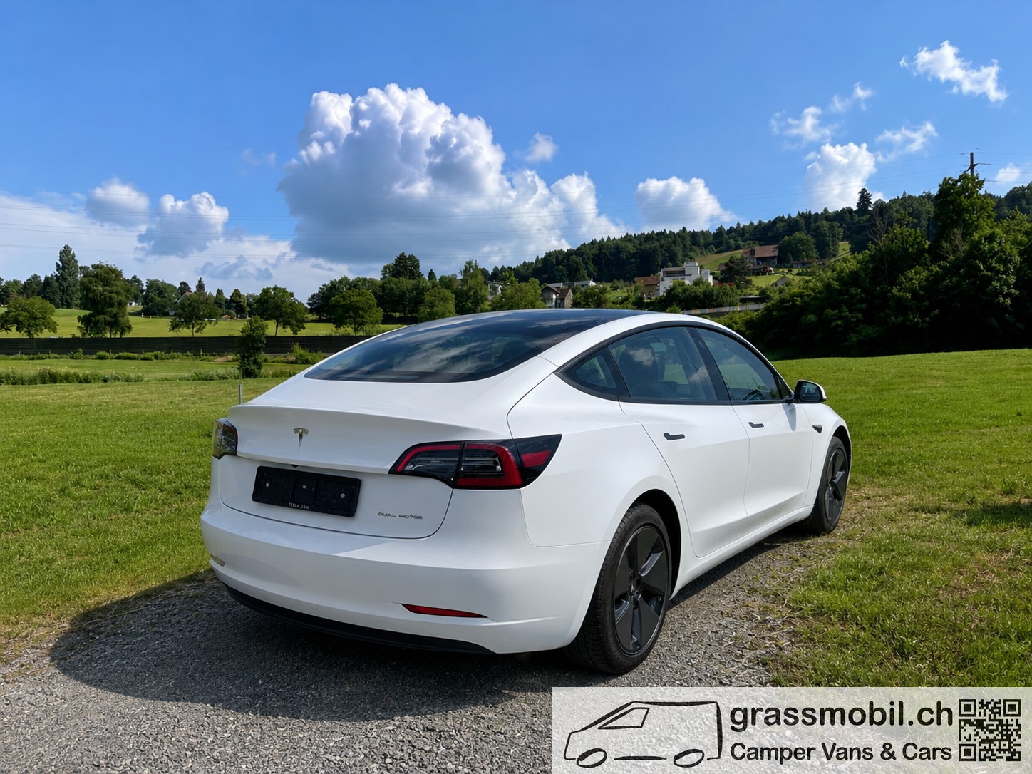 TESLA Model 3 Long Range Dual Motor AWD-image-1