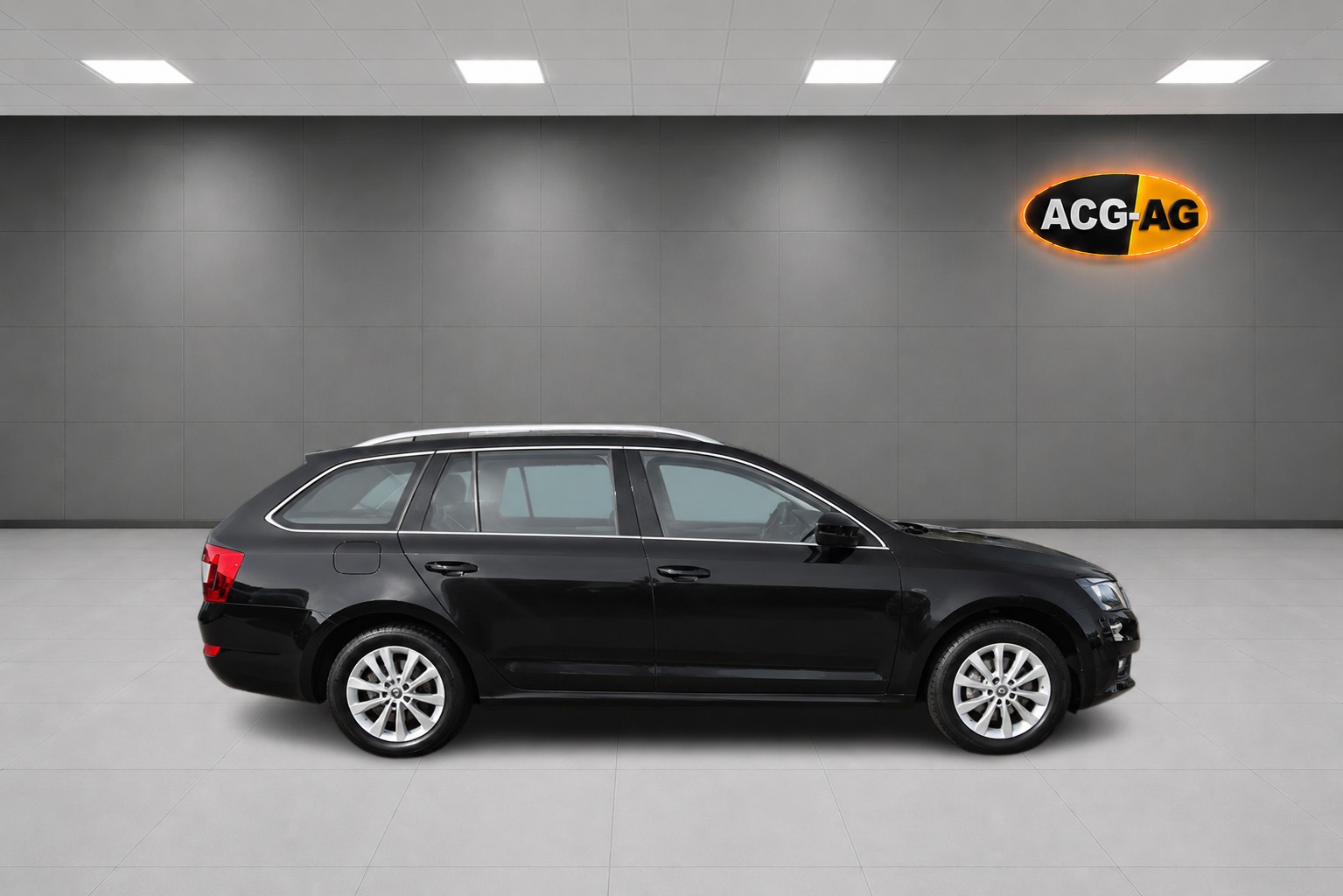 SKODA Octavia Combi 1.8 TSI Ambition 4x4 DSG ** 180 PS ** Klimaanlage ** Tempomat ** Panorama-Glasdach ** PDC ** Frisch Ab MFK **-image-6
