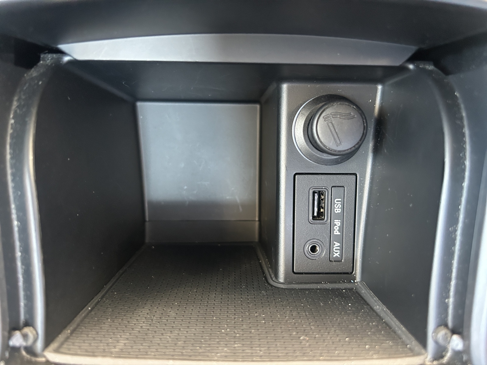 HYUNDAI I40 1.7 Diesel Limousine-image-11