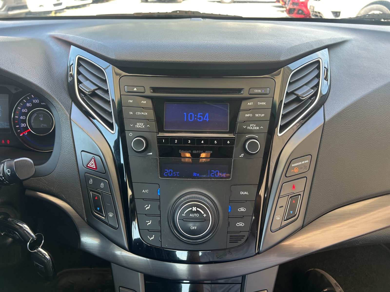 HYUNDAI I40 1.7 Diesel Limousine-image-17