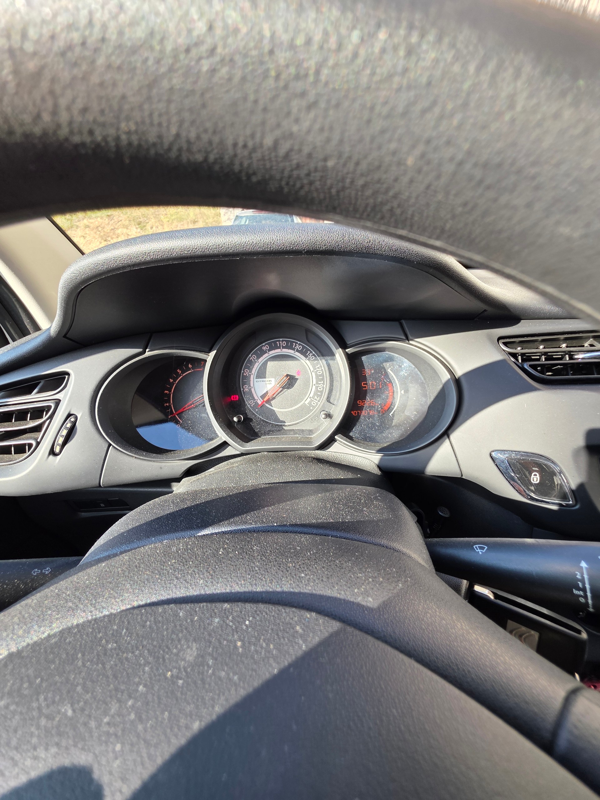 CITROEN C3 1.0i Attraction-image-7