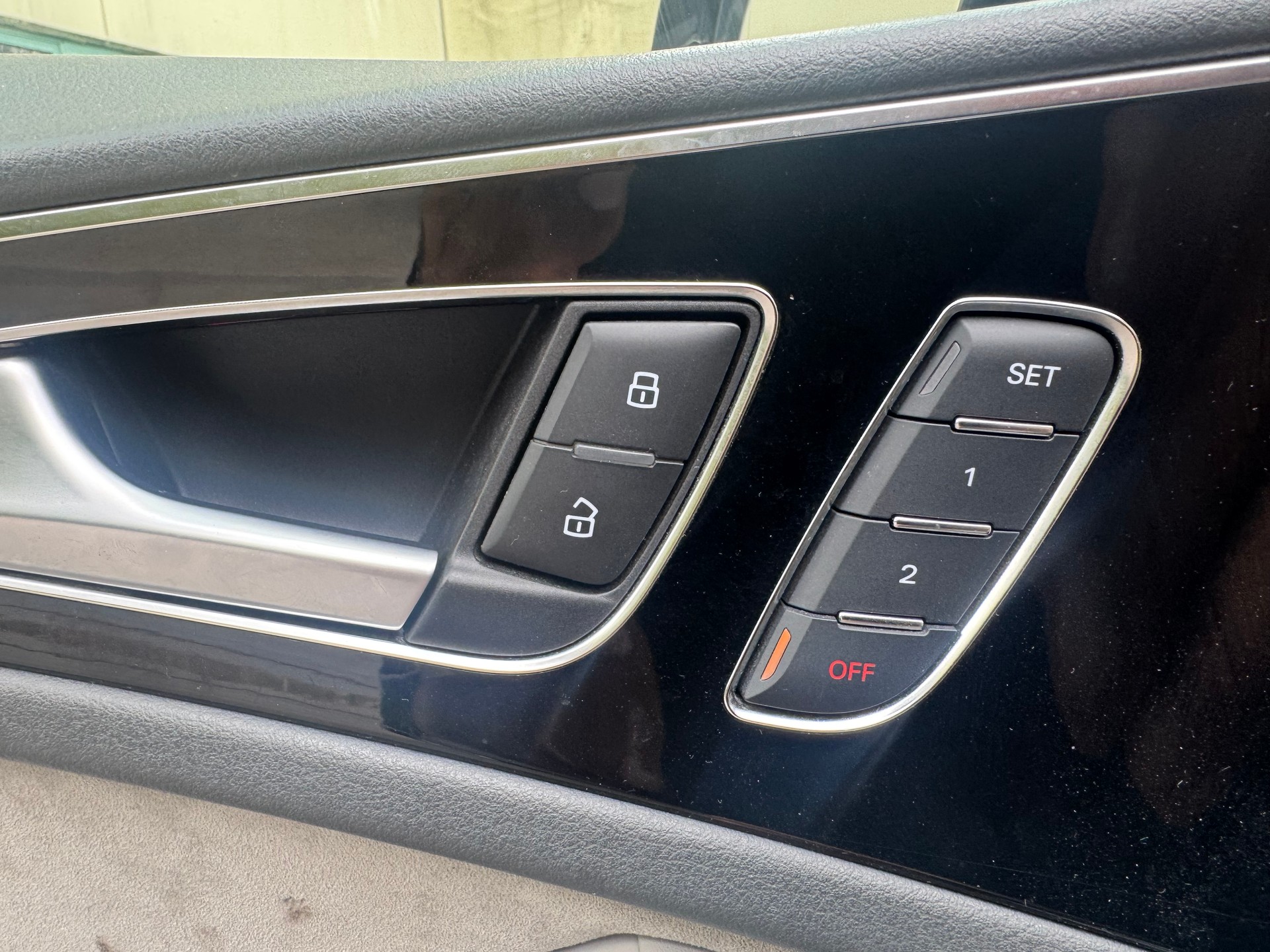 AUDI A6 Avant 3.0 TDI V6 quattro S-tronic-image-13