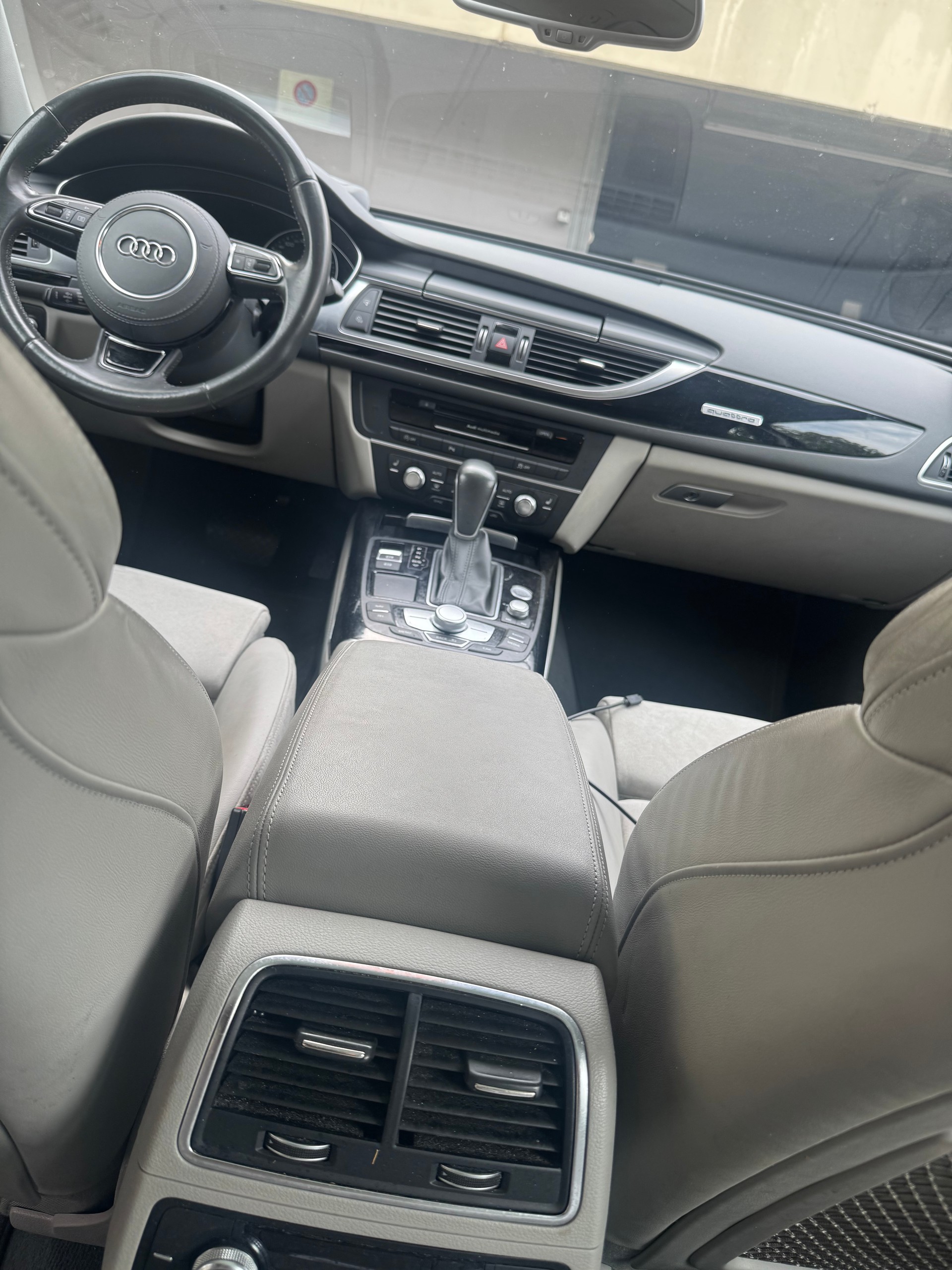 AUDI A6 Avant 3.0 TDI V6 quattro S-tronic-image-10