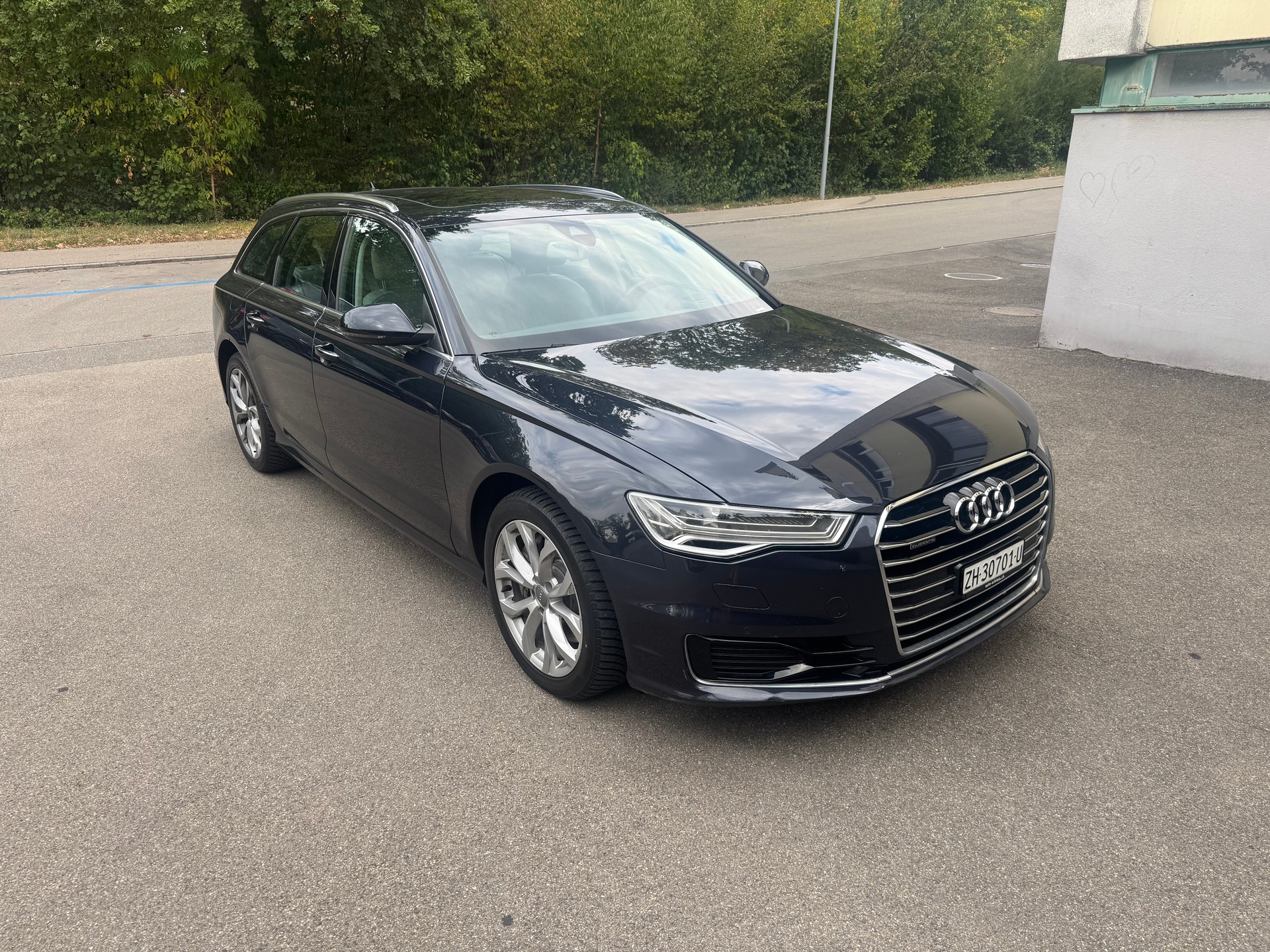 AUDI A6 Avant 3.0 TDI V6 quattro S-tronic-image-2