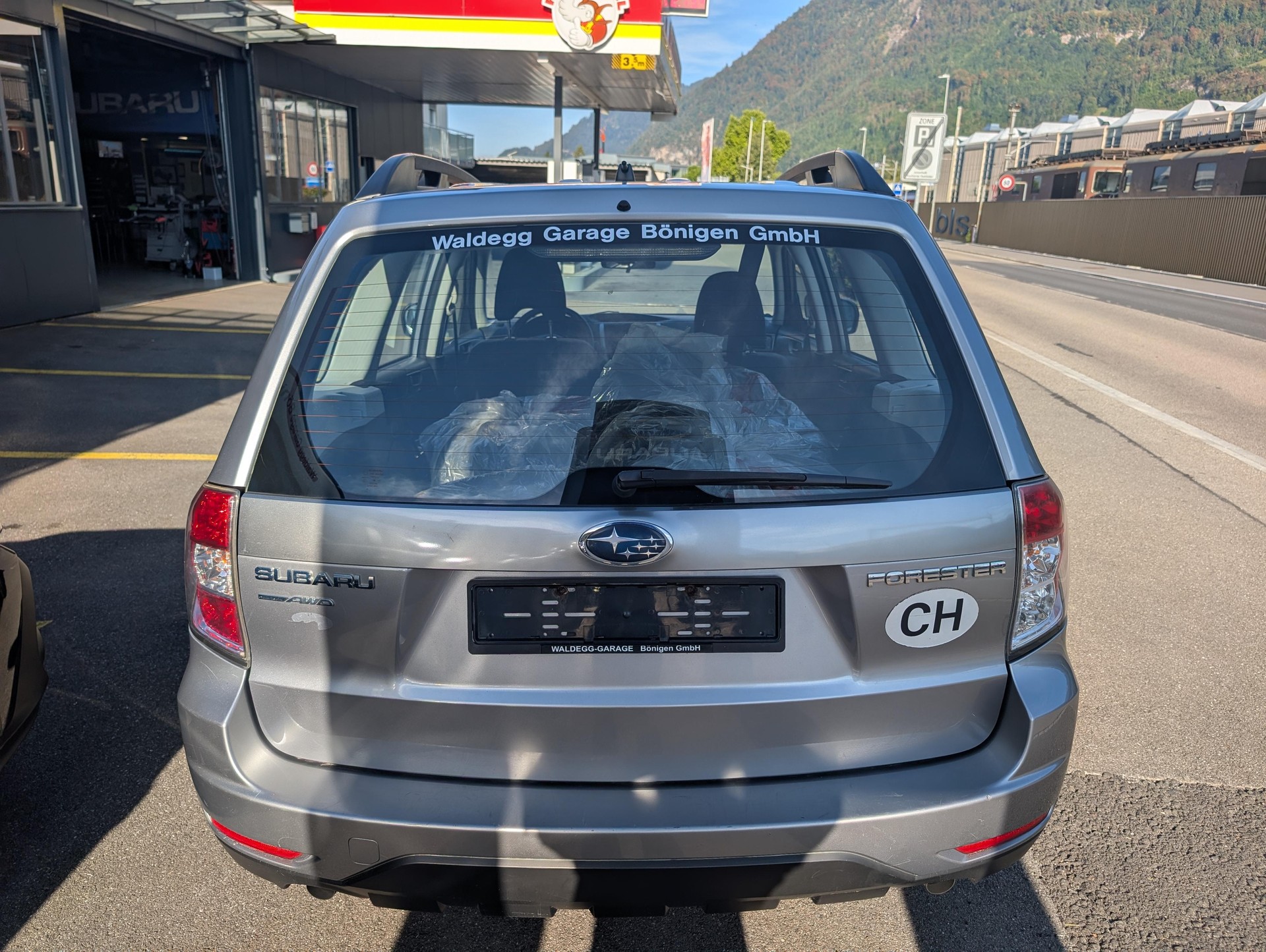 SUBARU Forester Station 2.0 X Swiss-image-3