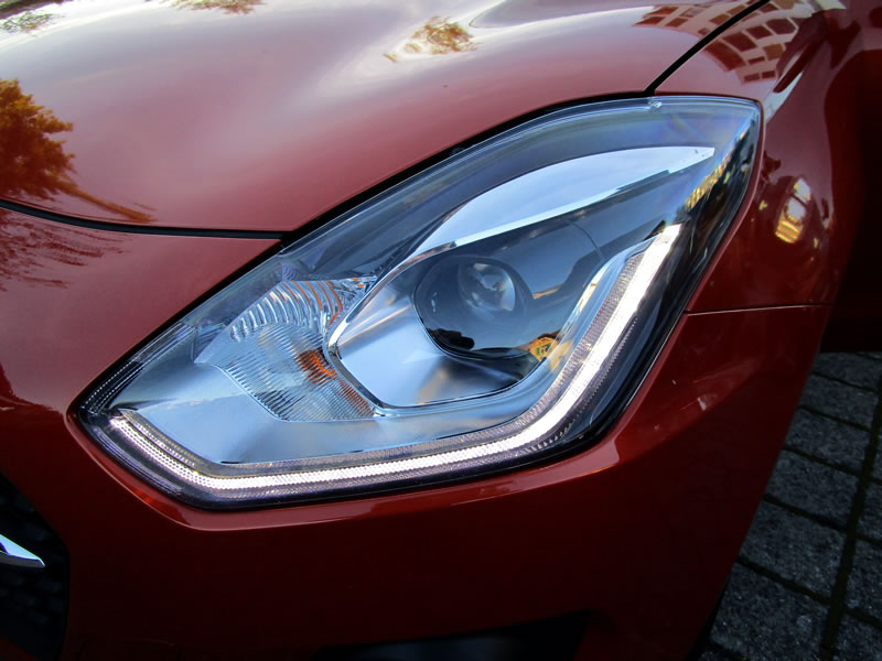 SUZUKI Swift 1.2 Compact Top Hybrid CVT-image-12
