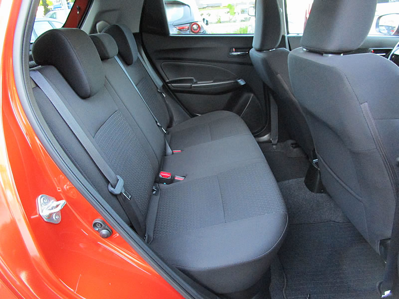 SUZUKI Swift 1.2 Compact Top Hybrid CVT-image-7