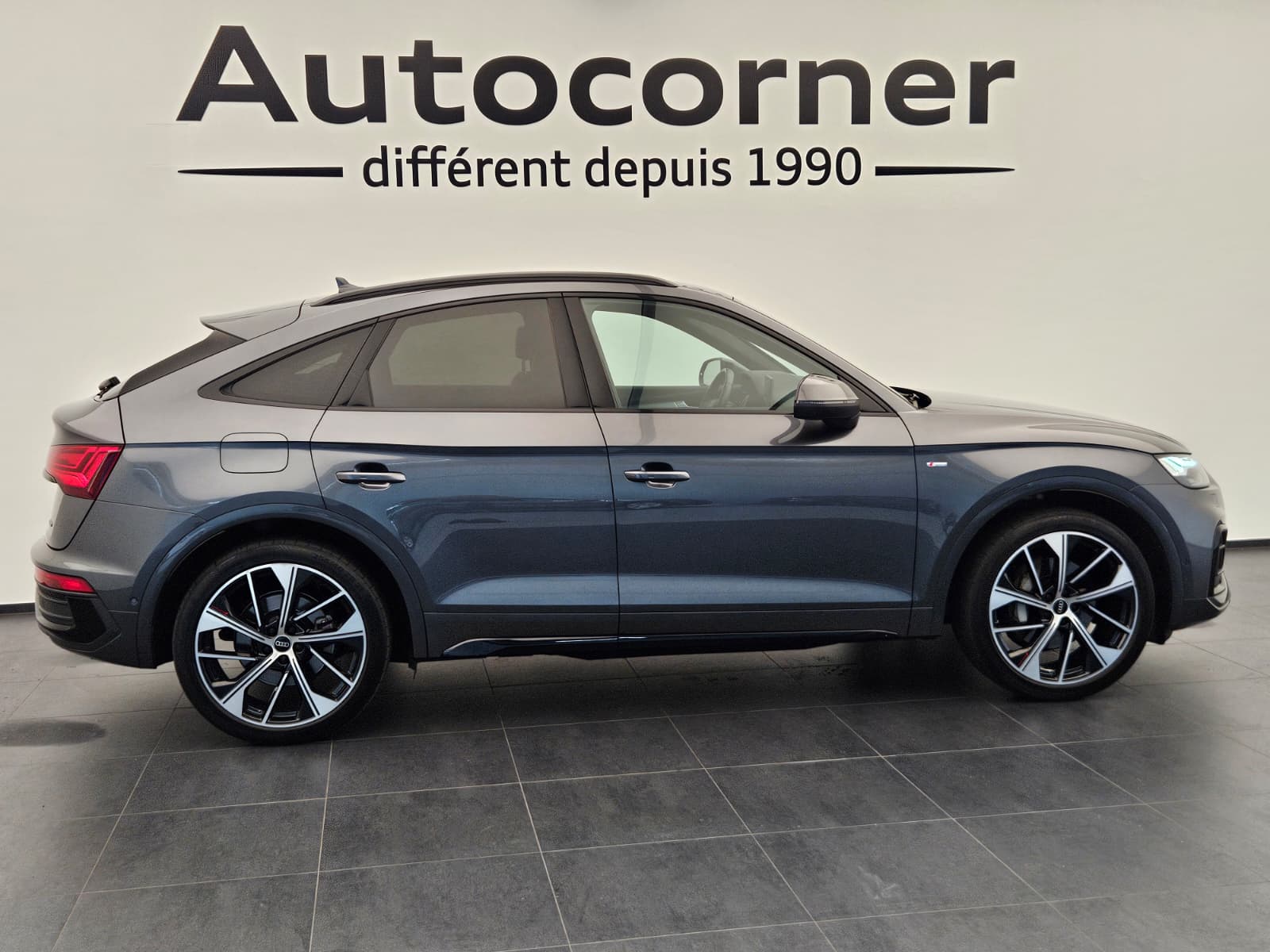 AUDI Q5 Sportback 50 TFSI e PHEV S line quattro S-tronic-image-5