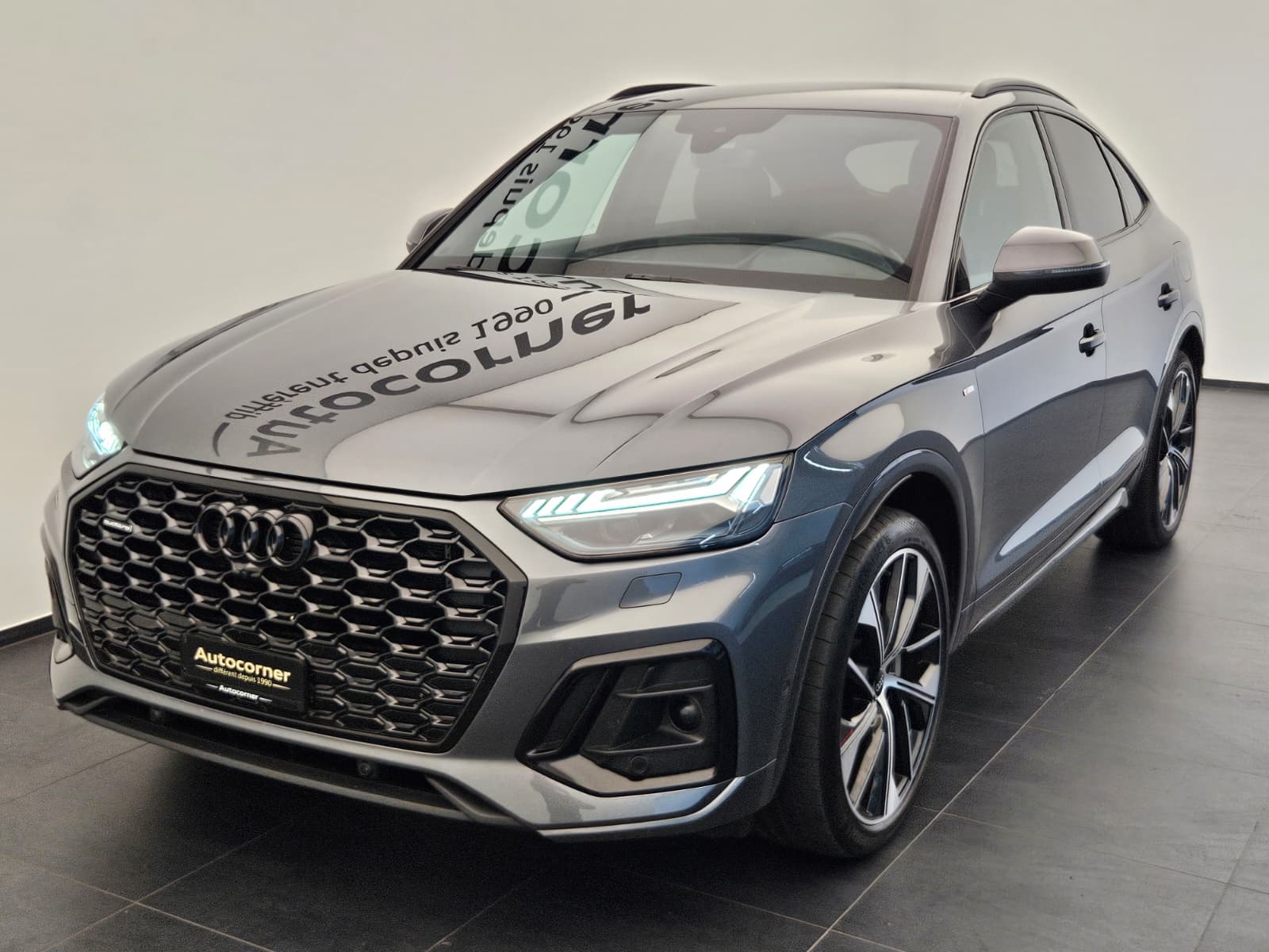 AUDI Q5 Sportback 50 TFSI e PHEV S line quattro S-tronic-image-2