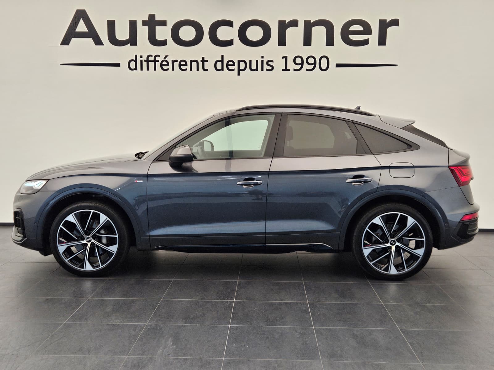 AUDI Q5 Sportback 50 TFSI e PHEV S line quattro S-tronic-image-1