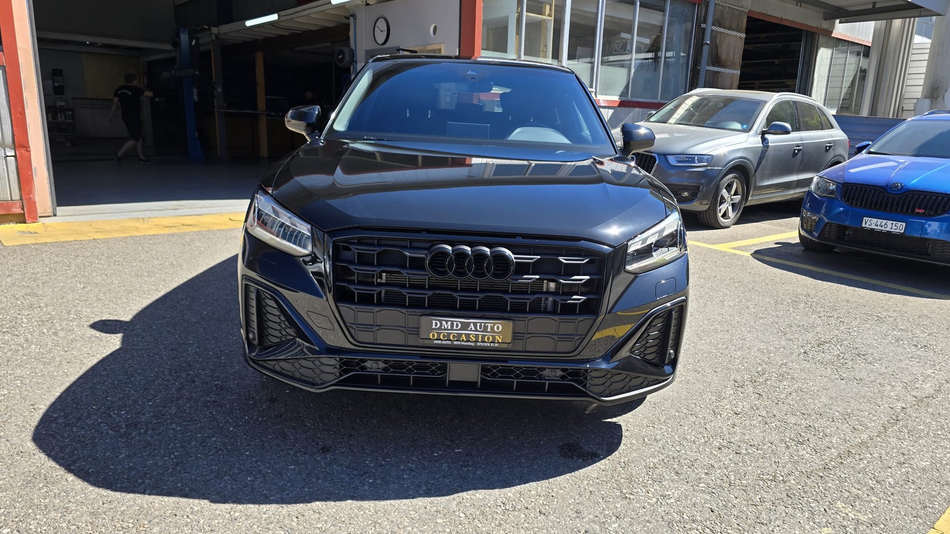 AUDI Q2 35 TFSI S line S-tronic-image-2