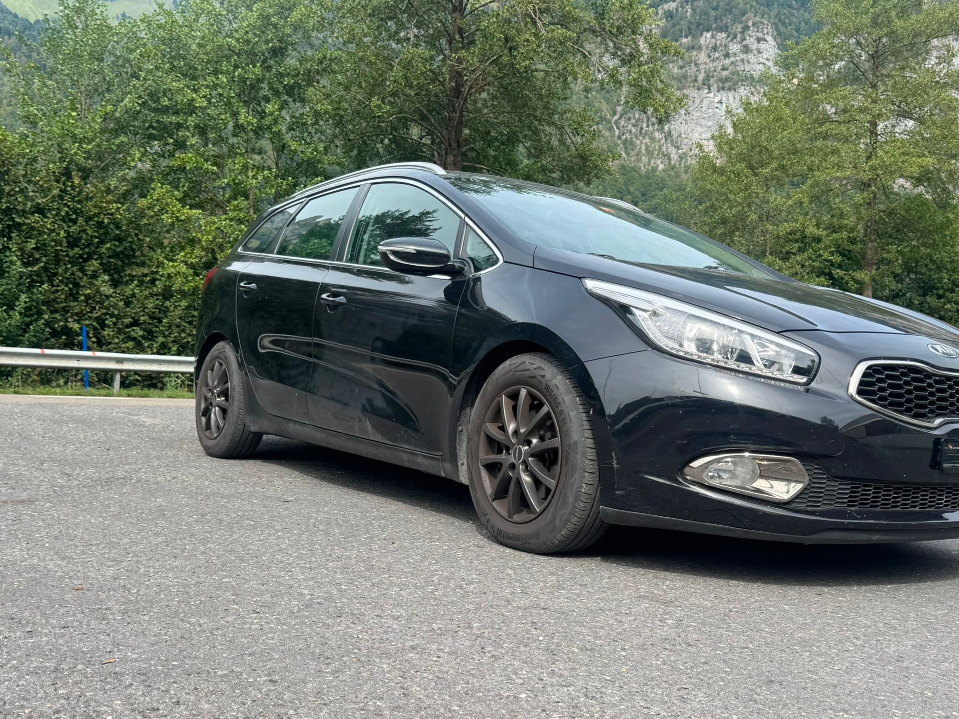 KIA Cee'd Sportswagon 1.6 GDi Classic-image-2