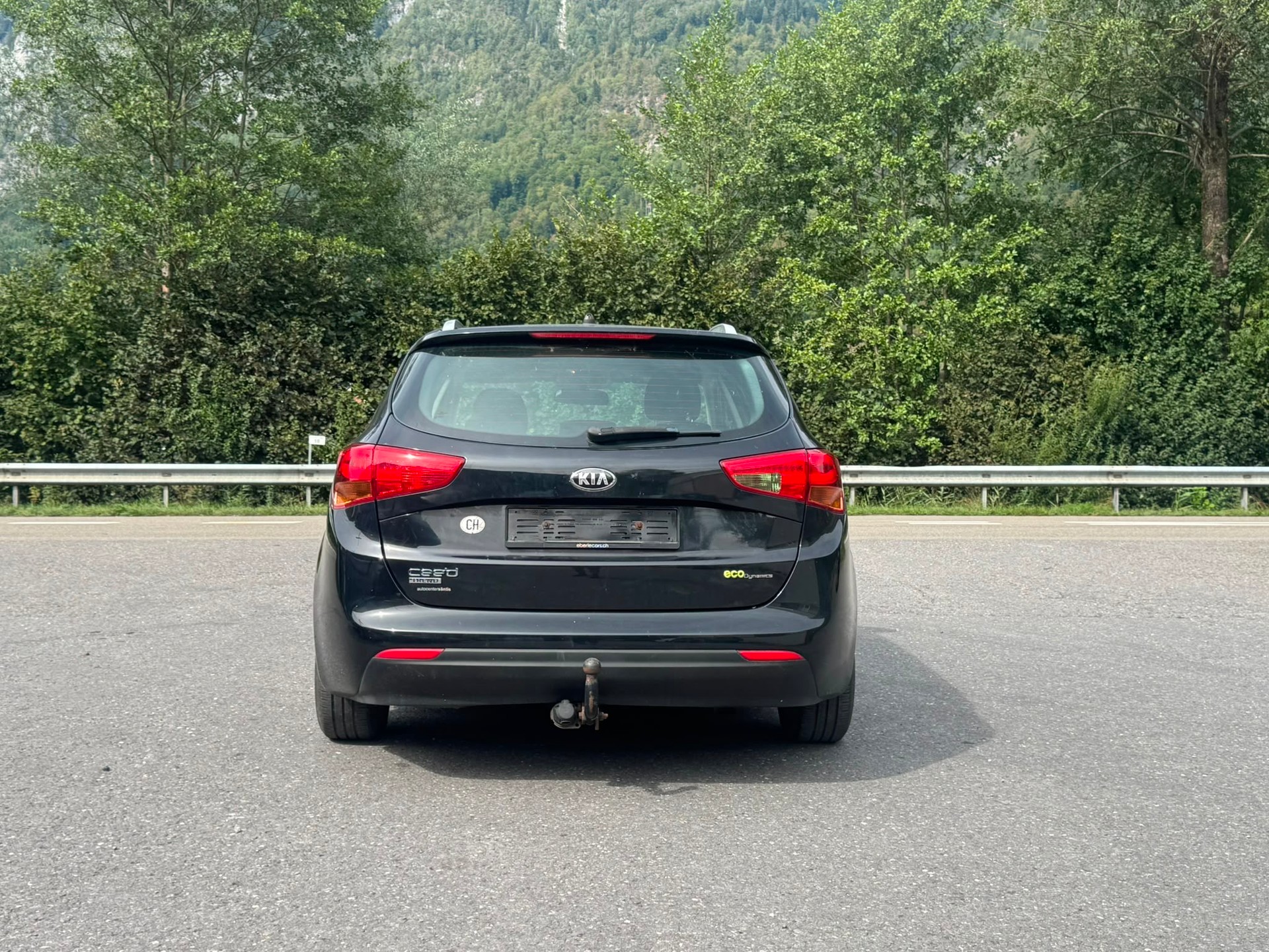 KIA Cee'd Sportswagon 1.6 GDi Classic-image-4