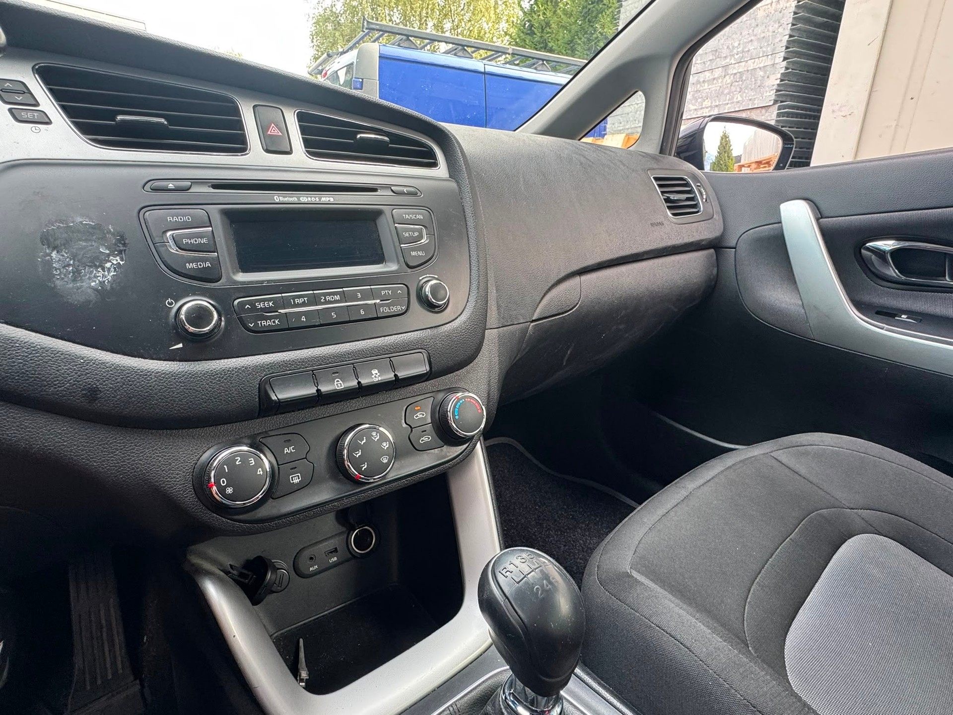 KIA Cee'd Sportswagon 1.6 GDi Classic-image-11