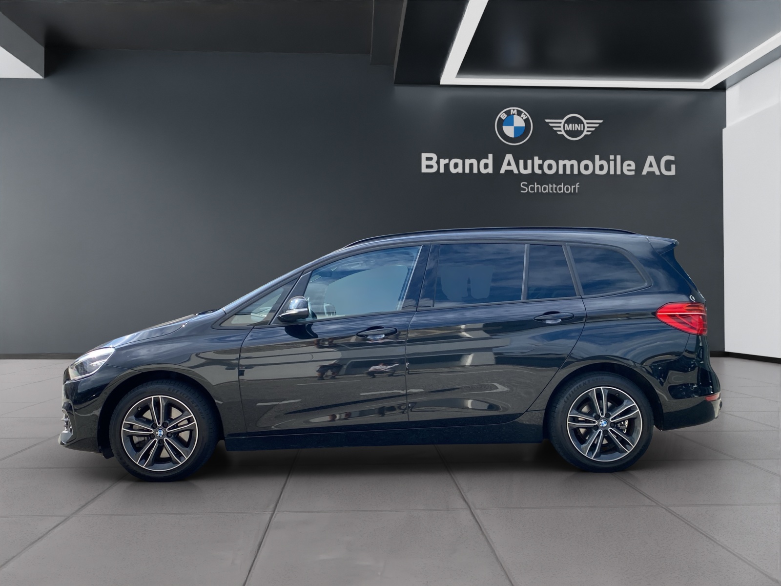 BMW 218d xDrive SAG Gran Tourer-image-1