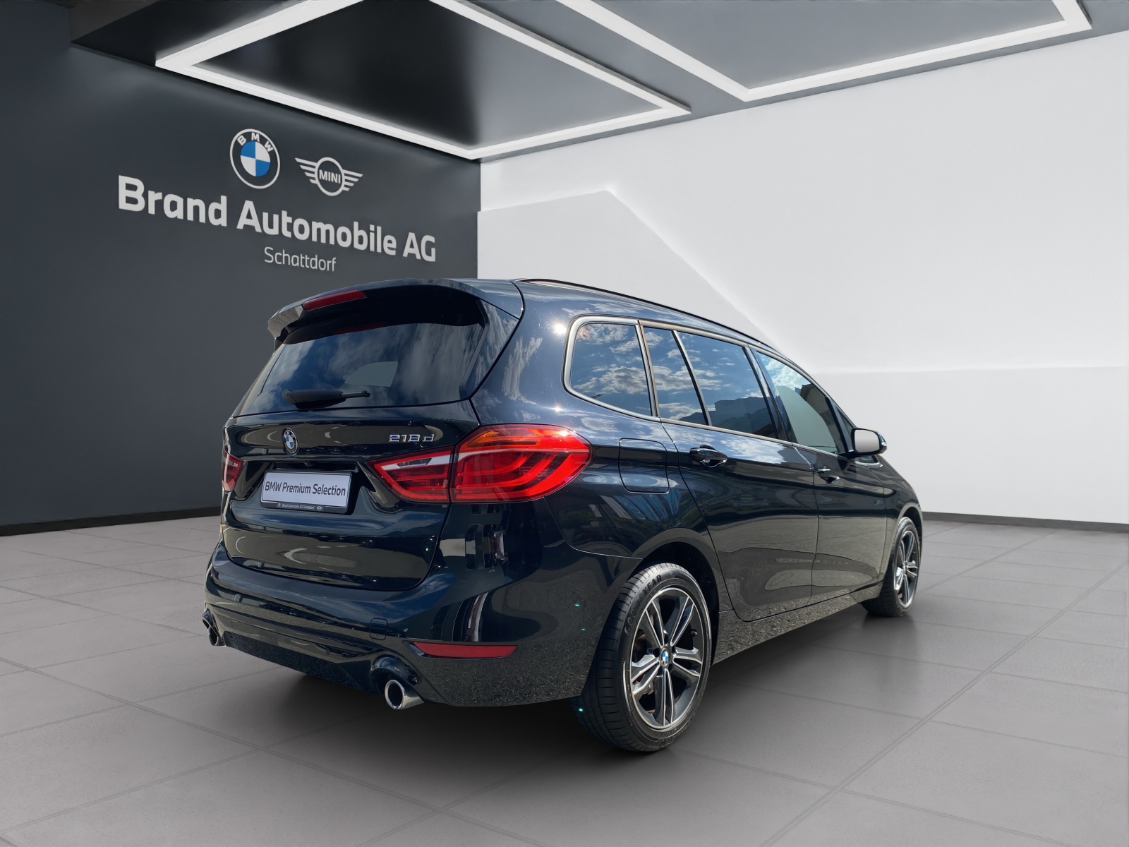 BMW 218d xDrive SAG Gran Tourer-image-4
