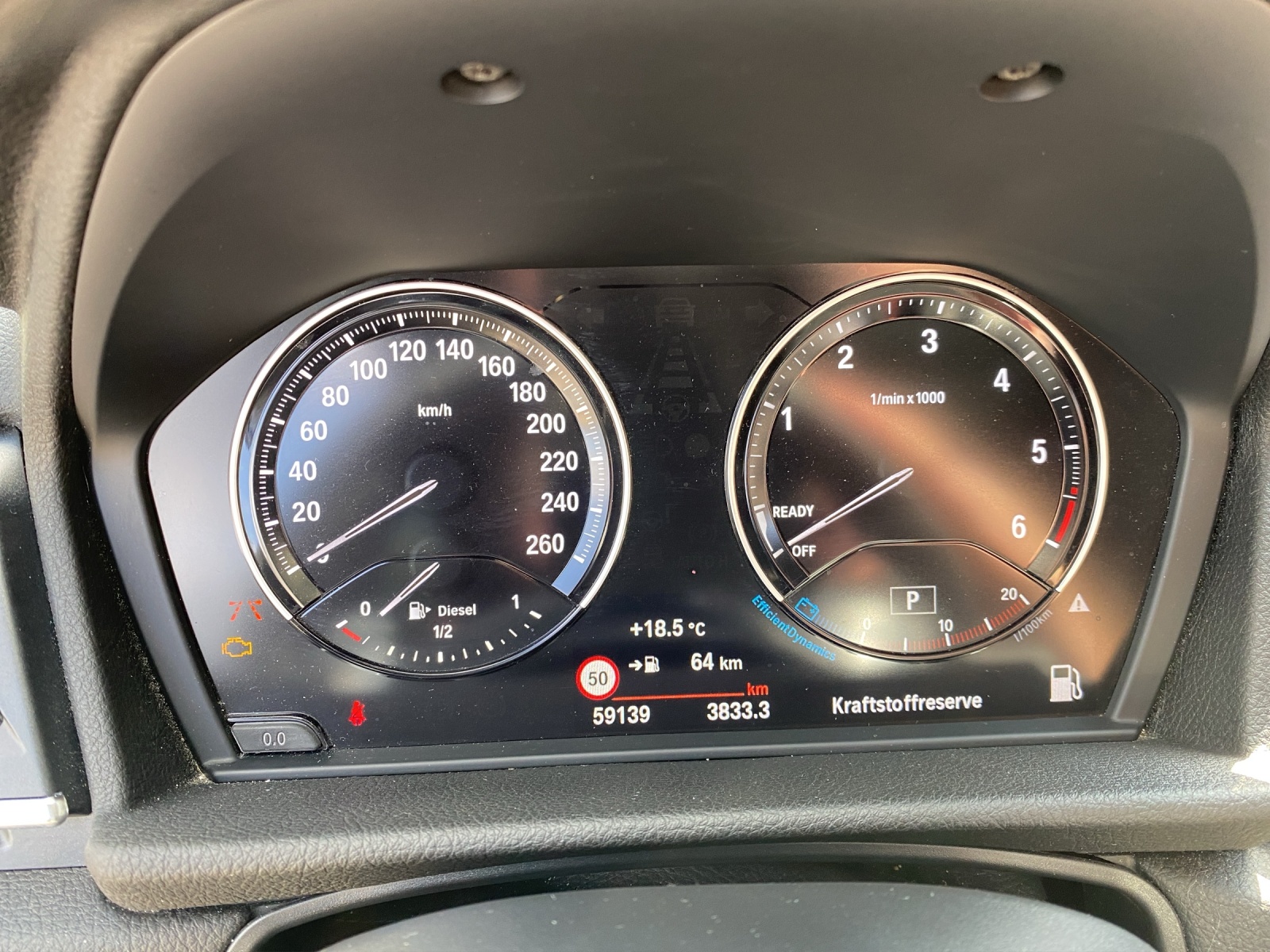 BMW 218d xDrive SAG Gran Tourer-image-18