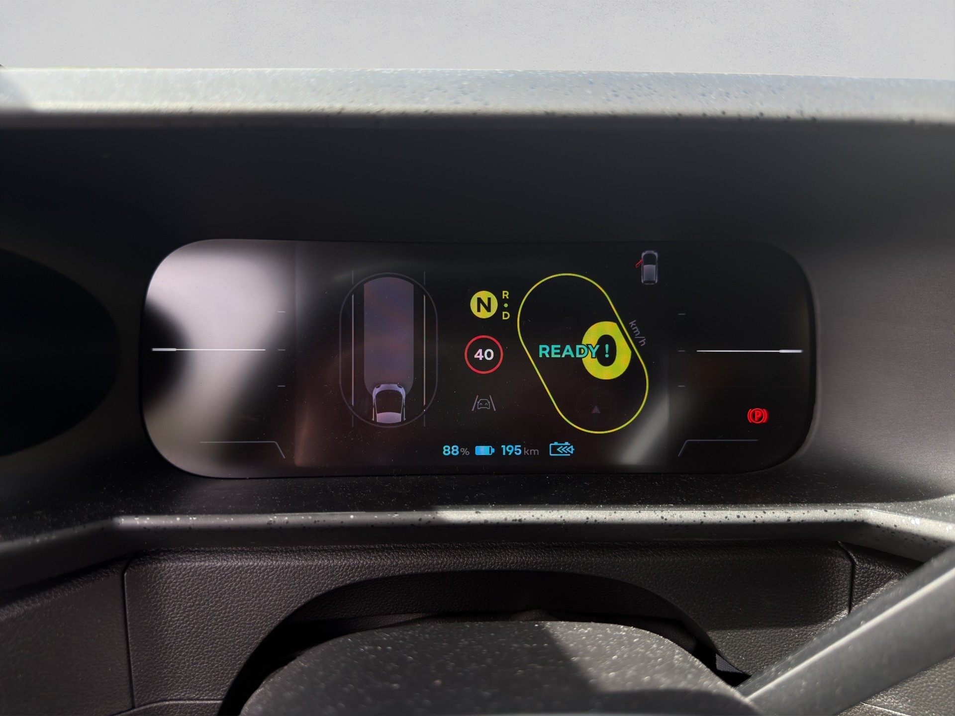 RENAULT Twingo E-Tech 27kWh Techno-image-10