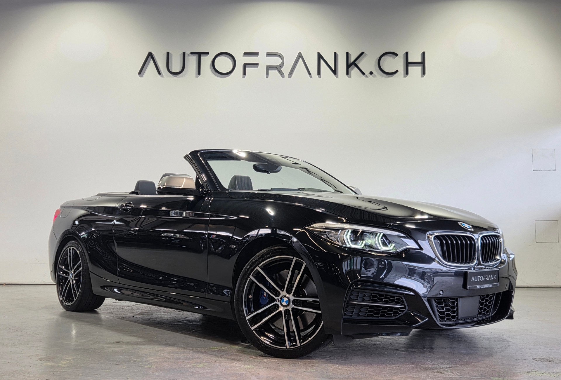 BMW M240i xDrive LCI Cabrio-image-0