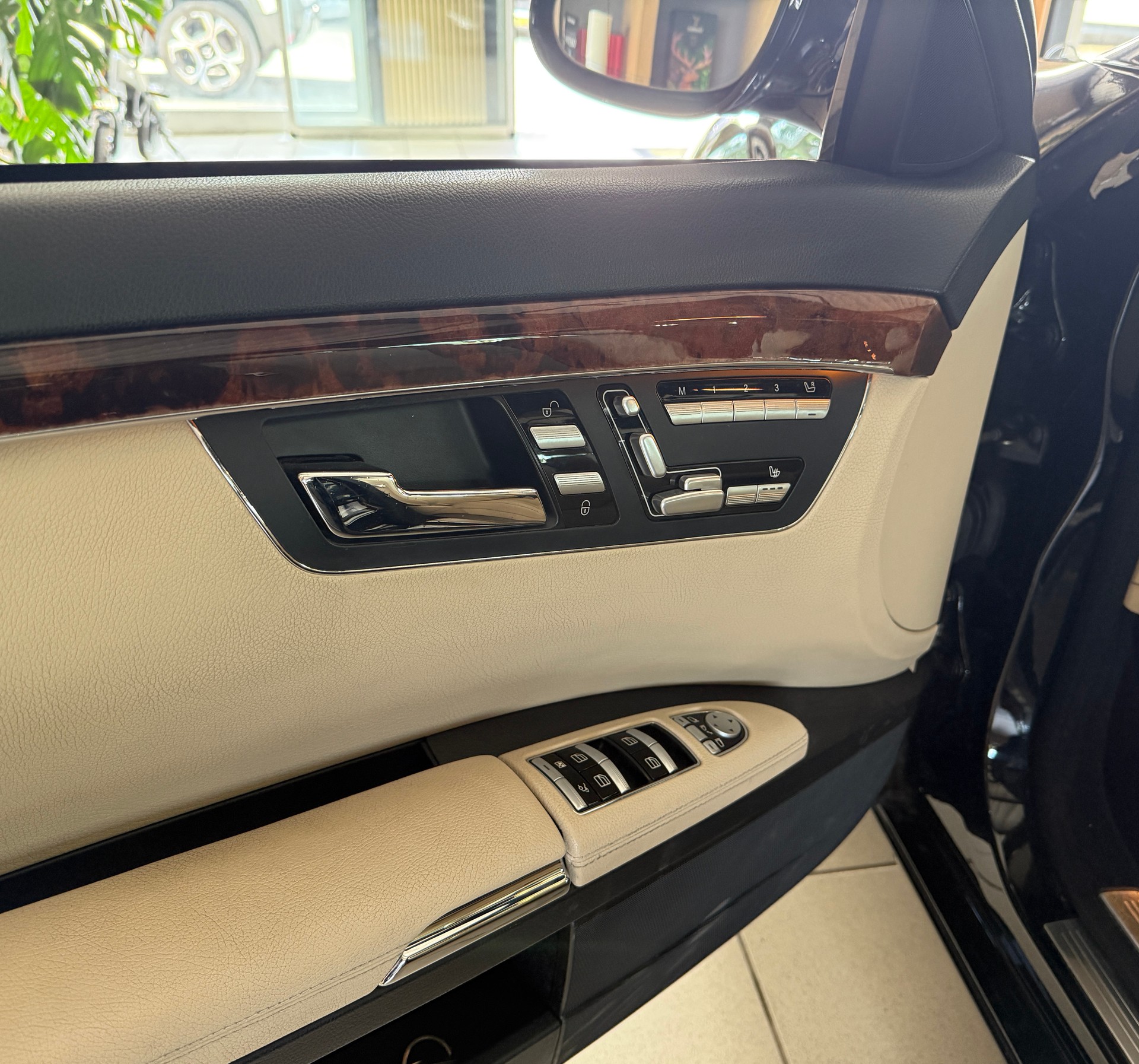 MERCEDES-BENZ S 350 L 7G-Tronic-image-5